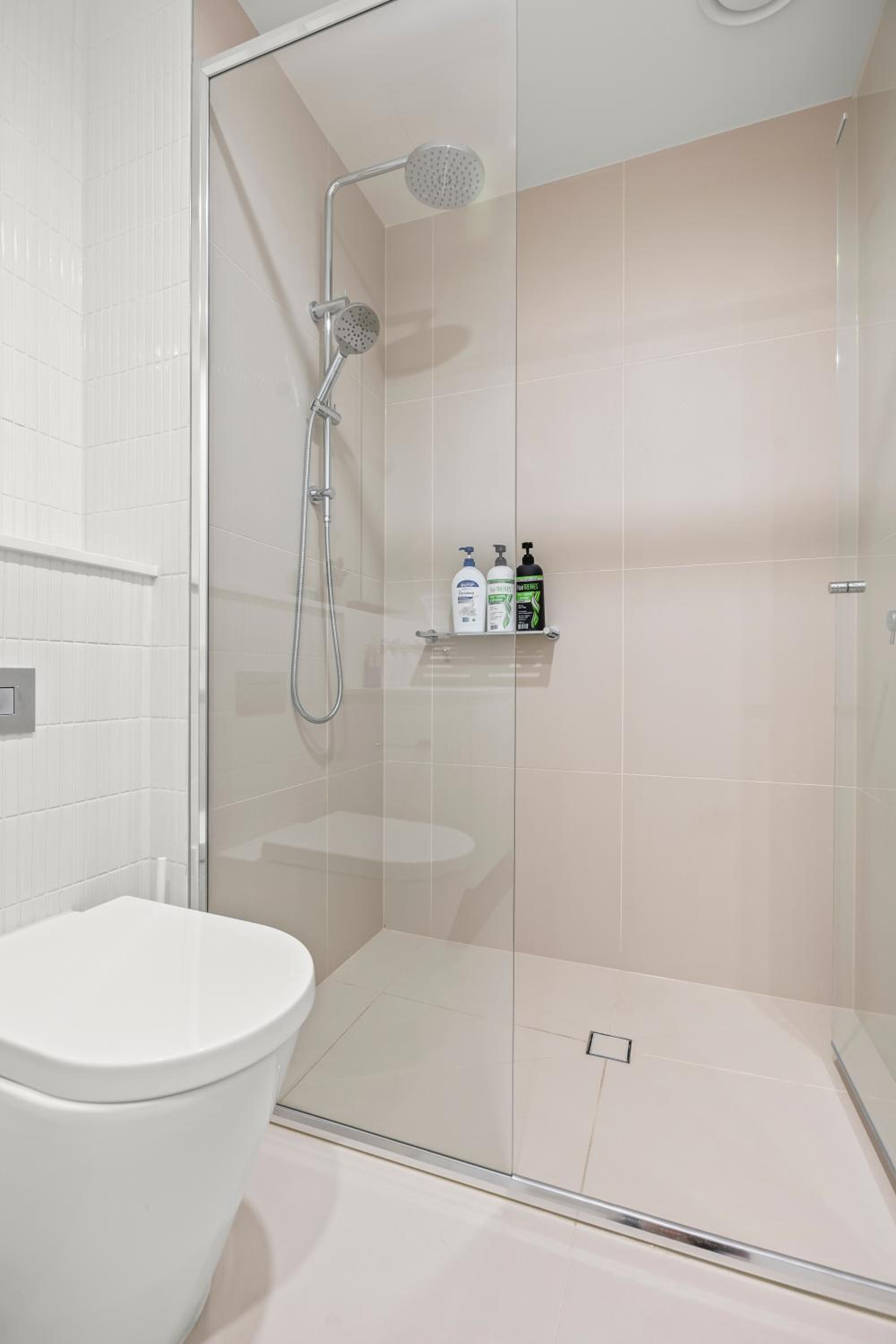 StayAU Modern 2BR Townhouse w/ pool