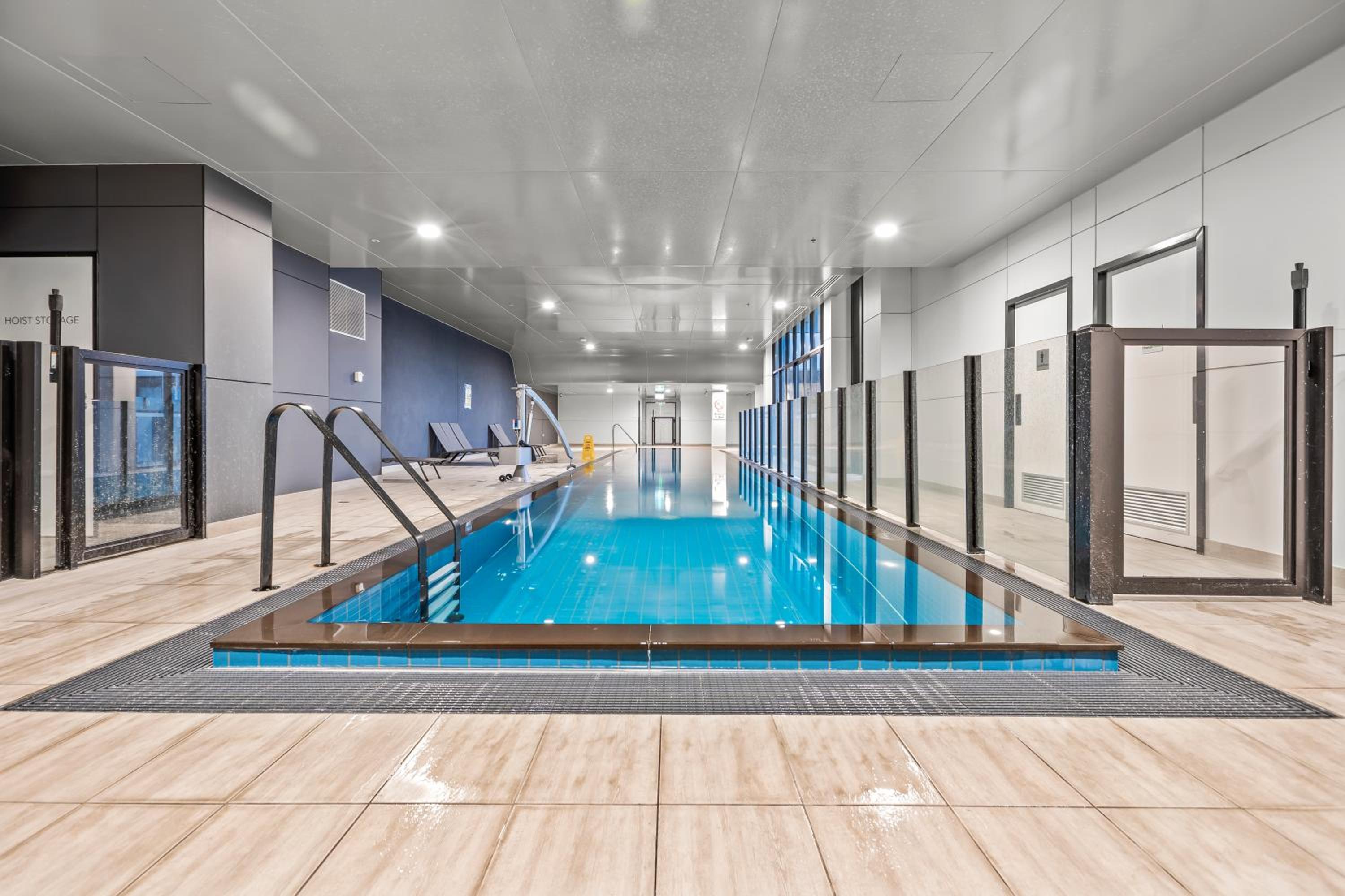 StayAU Modern 2BR Townhouse w/ pool