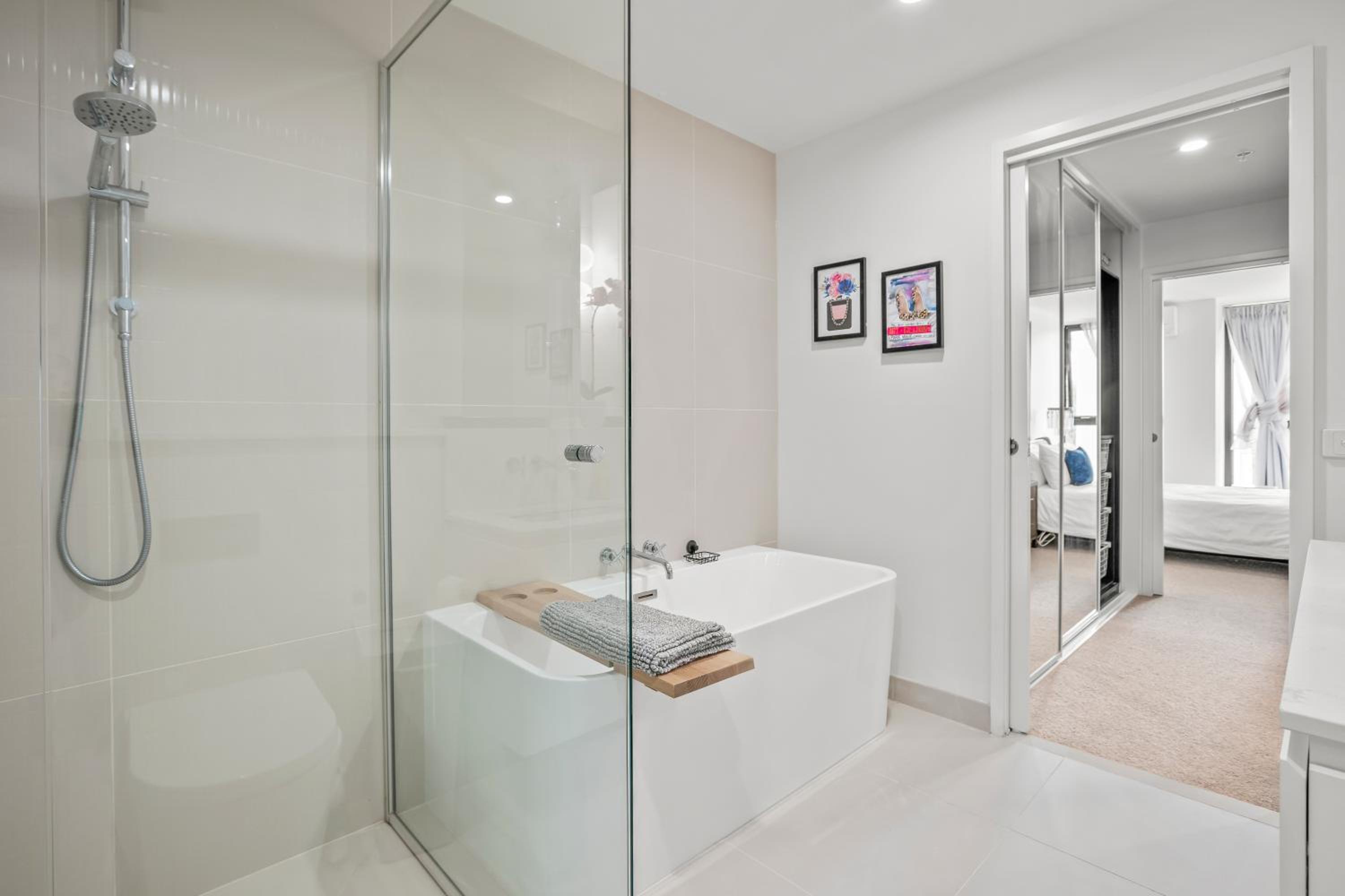 StayAU Modern 2BR Townhouse w/ pool