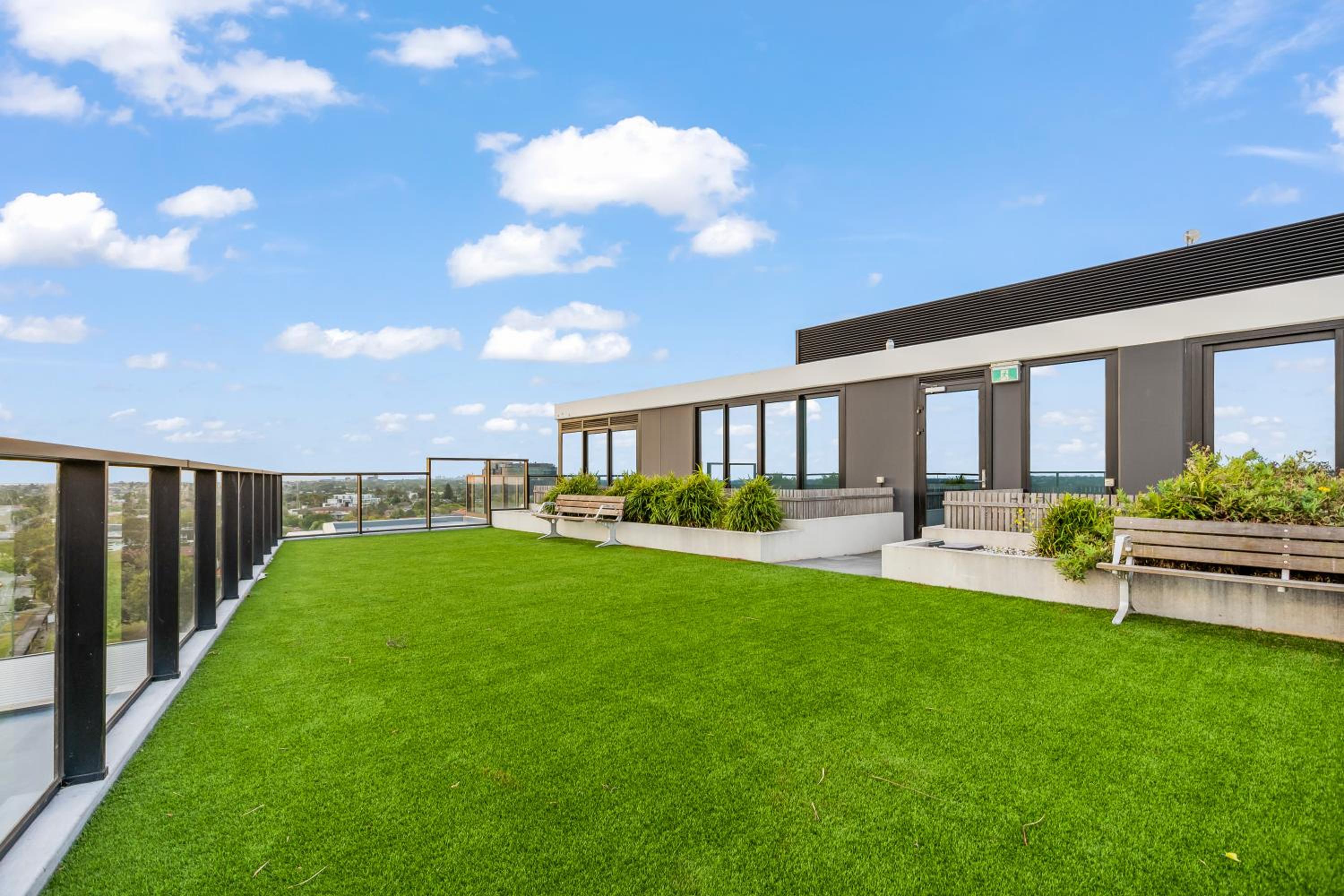 StayAU Modern 2BR Townhouse w/ pool