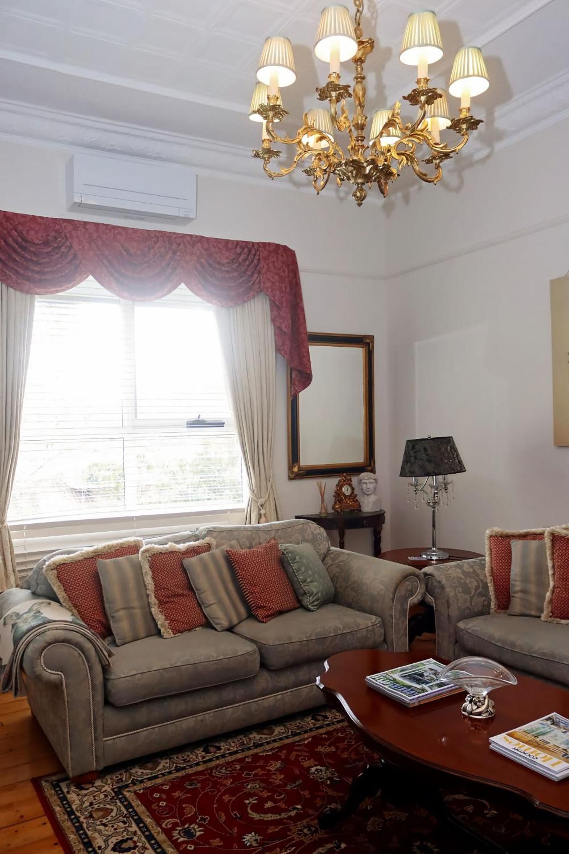 Borough Country House