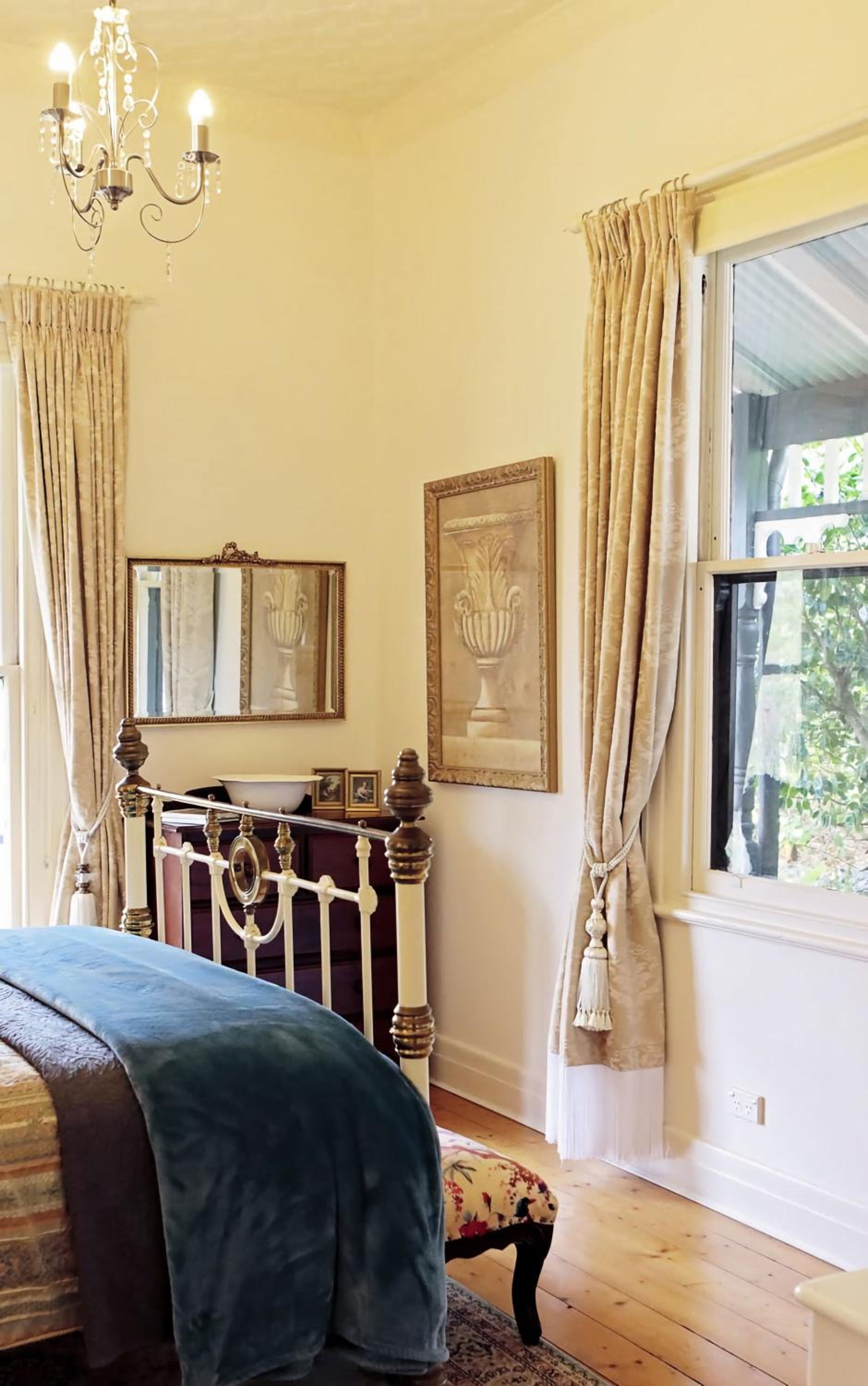 Borough Country House