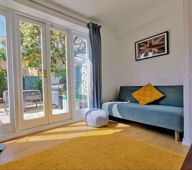 Kings Cross 4BR House - Garden & Free Parking