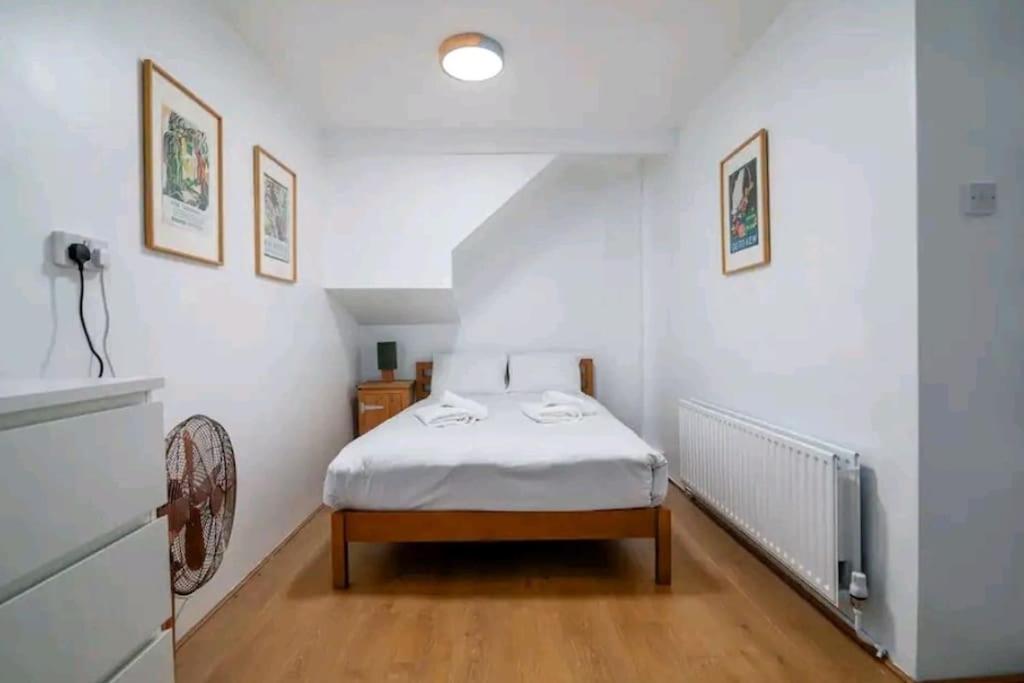 Kings Cross 4BR House - Garden & Free Parking