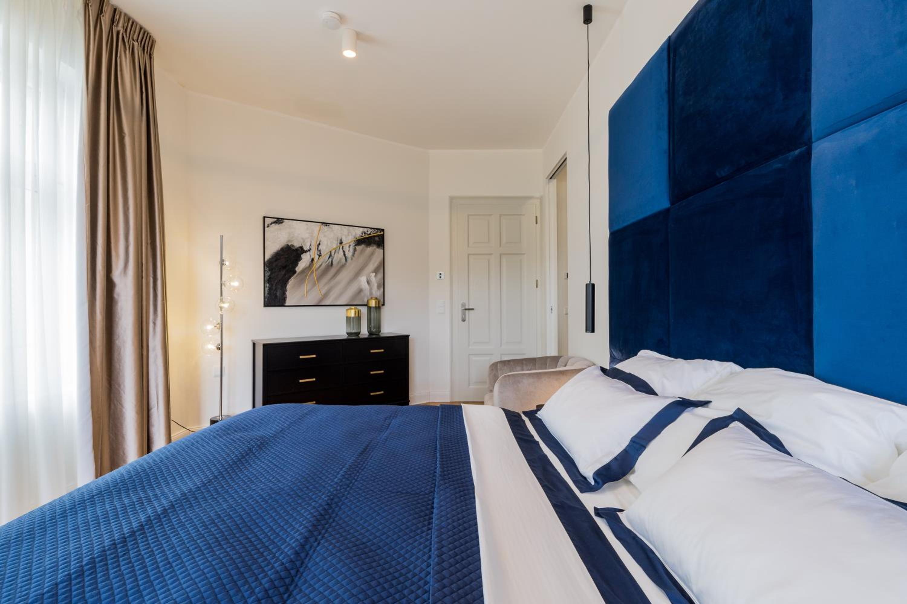 Spacious Apartments In Mitte- Feel The Citycenter