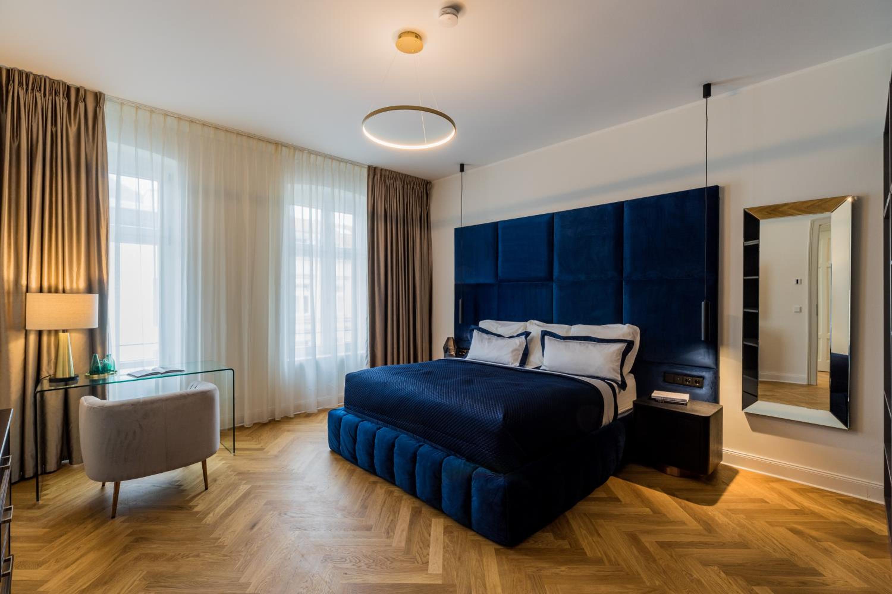 Spacious Apartments In Mitte- Feel The Citycenter