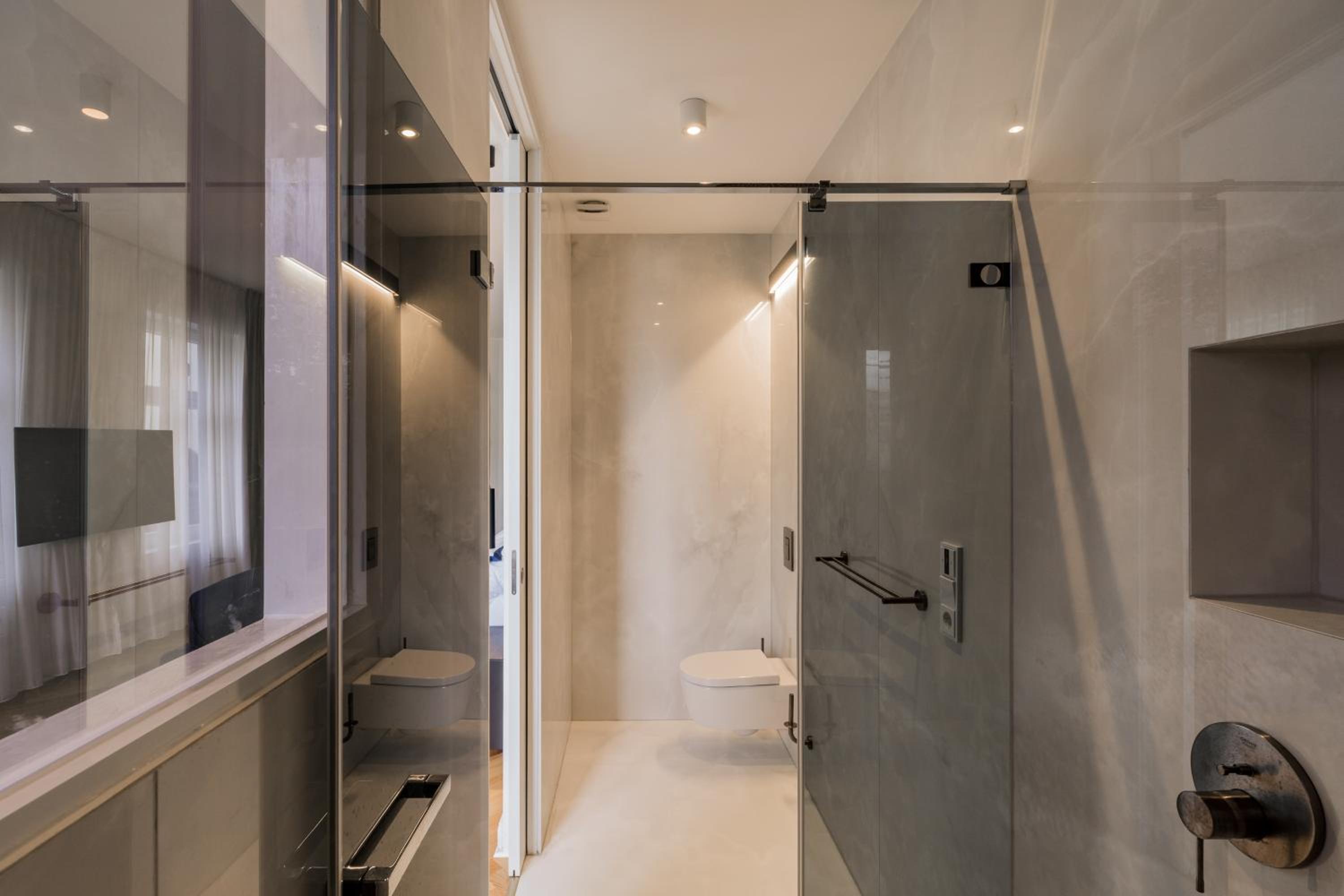 Spacious Apartments In Mitte- Feel The Citycenter