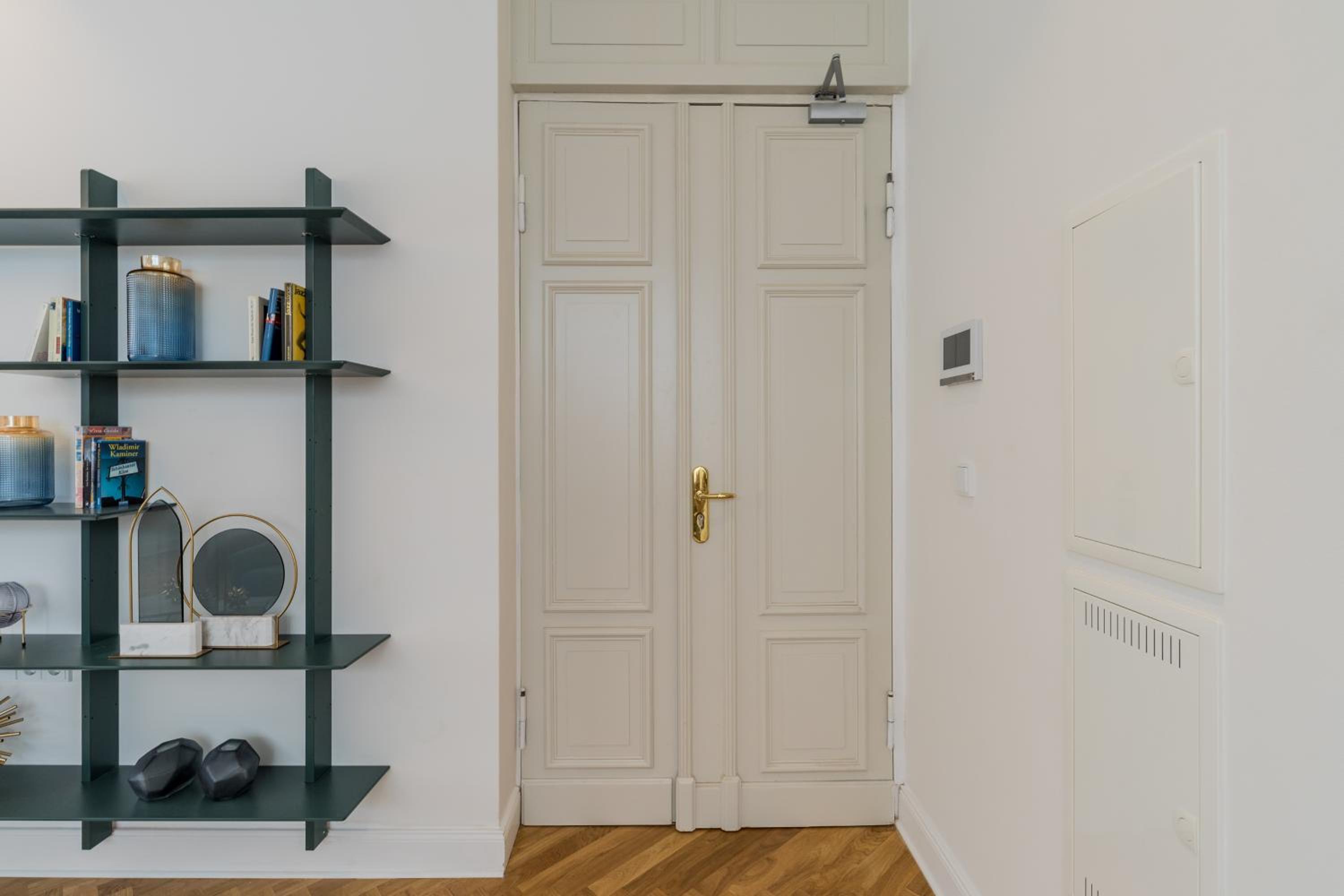 Spacious Apartments In Mitte- Feel The Citycenter