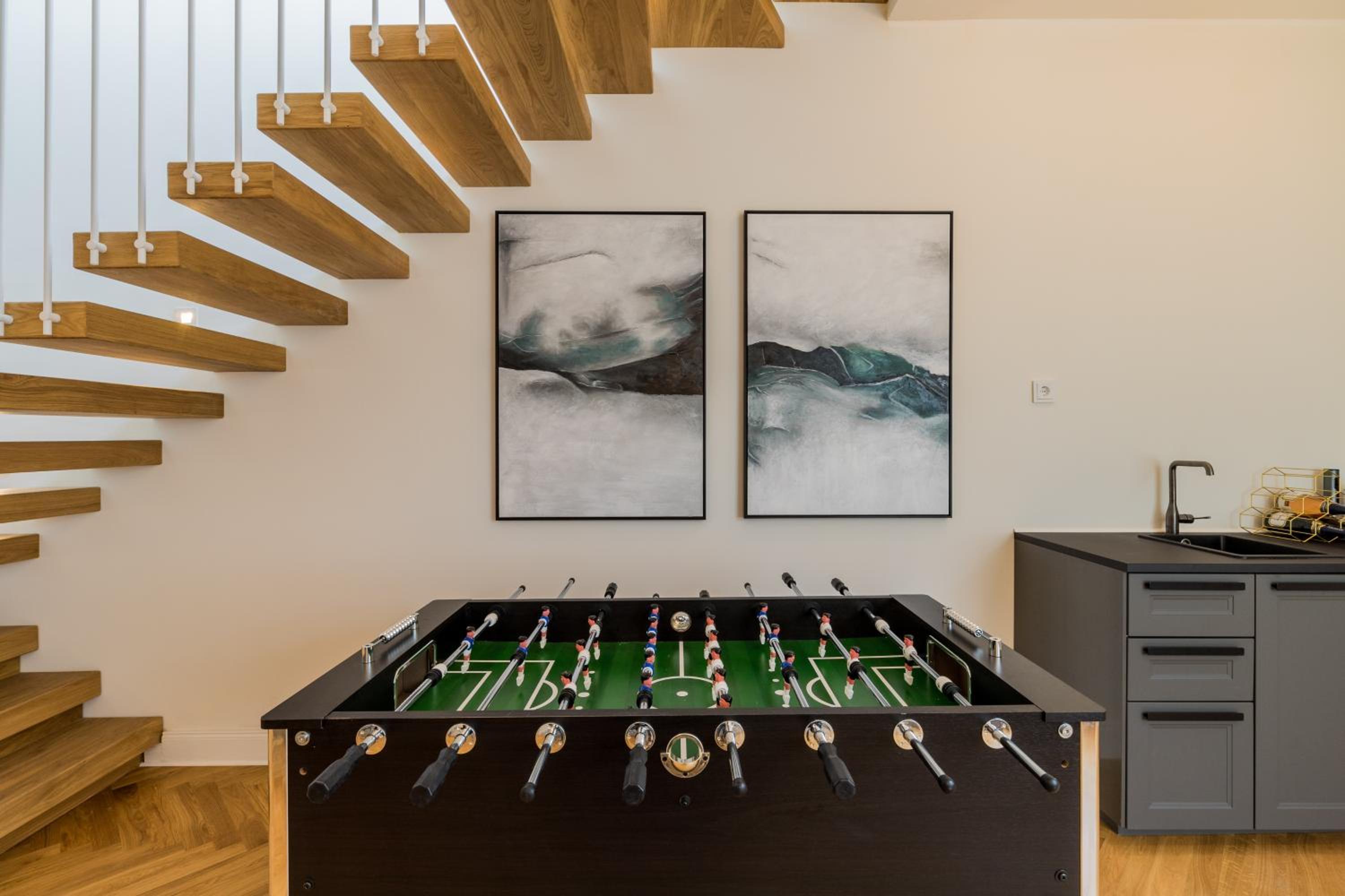 Spacious Apartments In Mitte- Feel The Citycenter