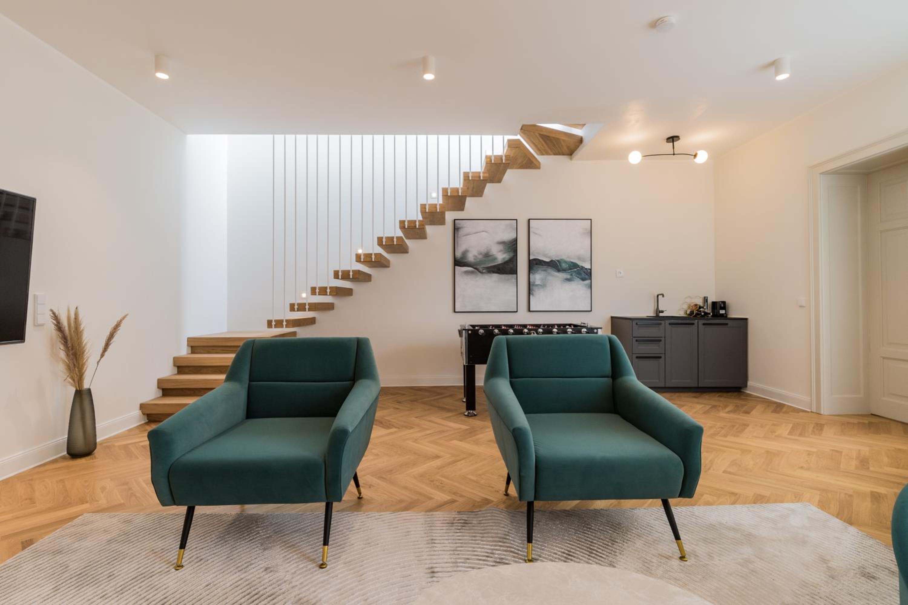 Spacious Apartments In Mitte- Feel The Citycenter