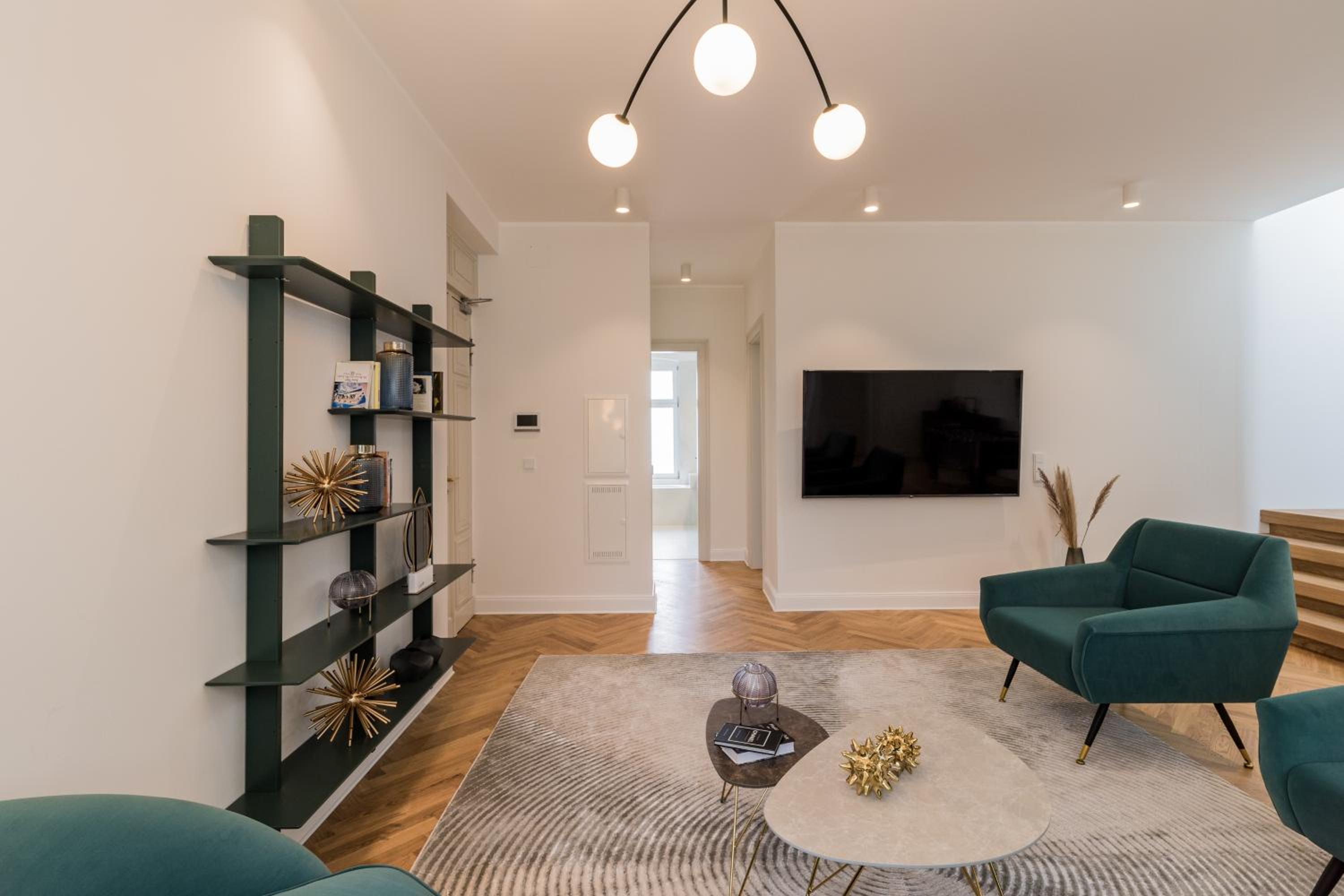 Spacious Apartments In Mitte- Feel The Citycenter
