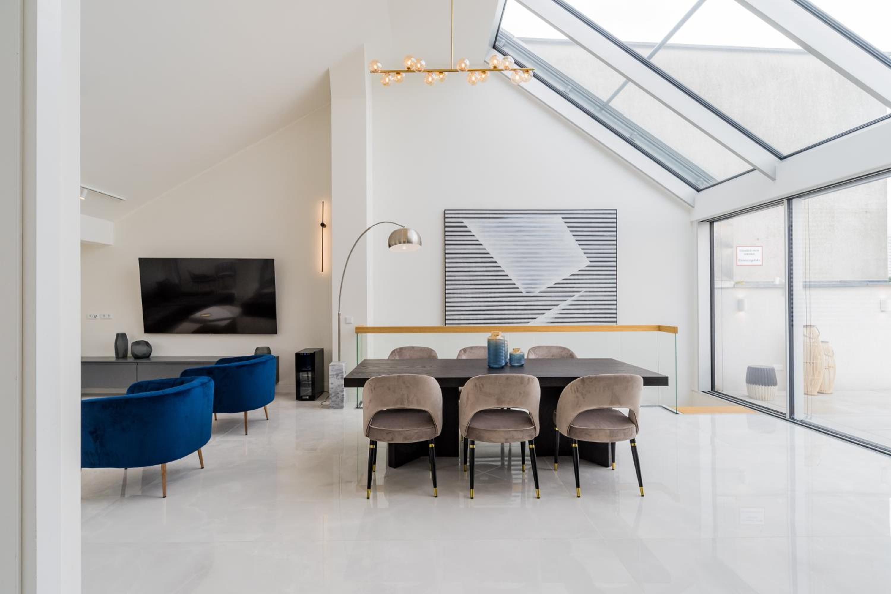 Spacious Apartments In Mitte- Feel The Citycenter