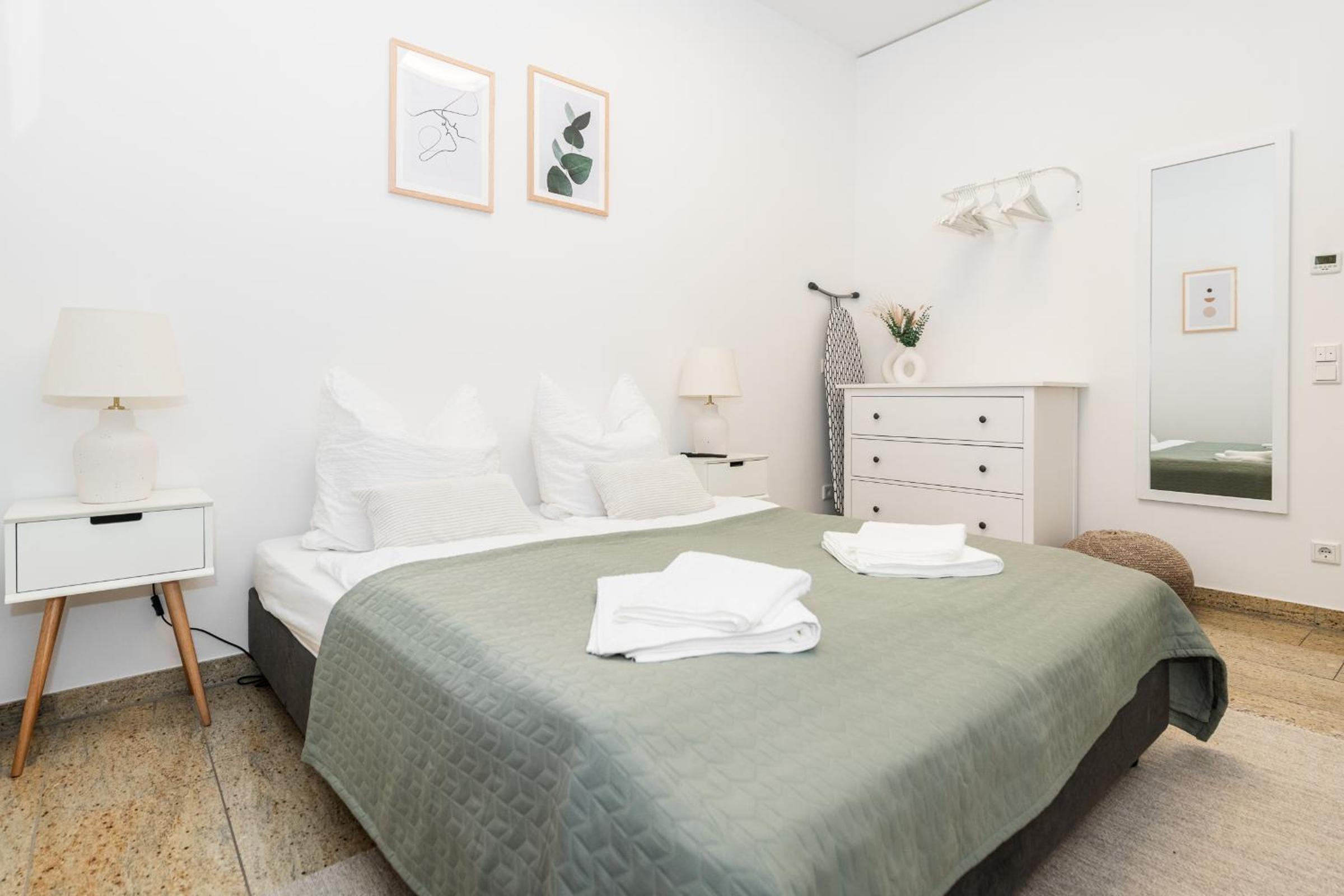 Global Living - Design Apartments I City Center I Balcony I Smart-TV I Kitchen I Dresden