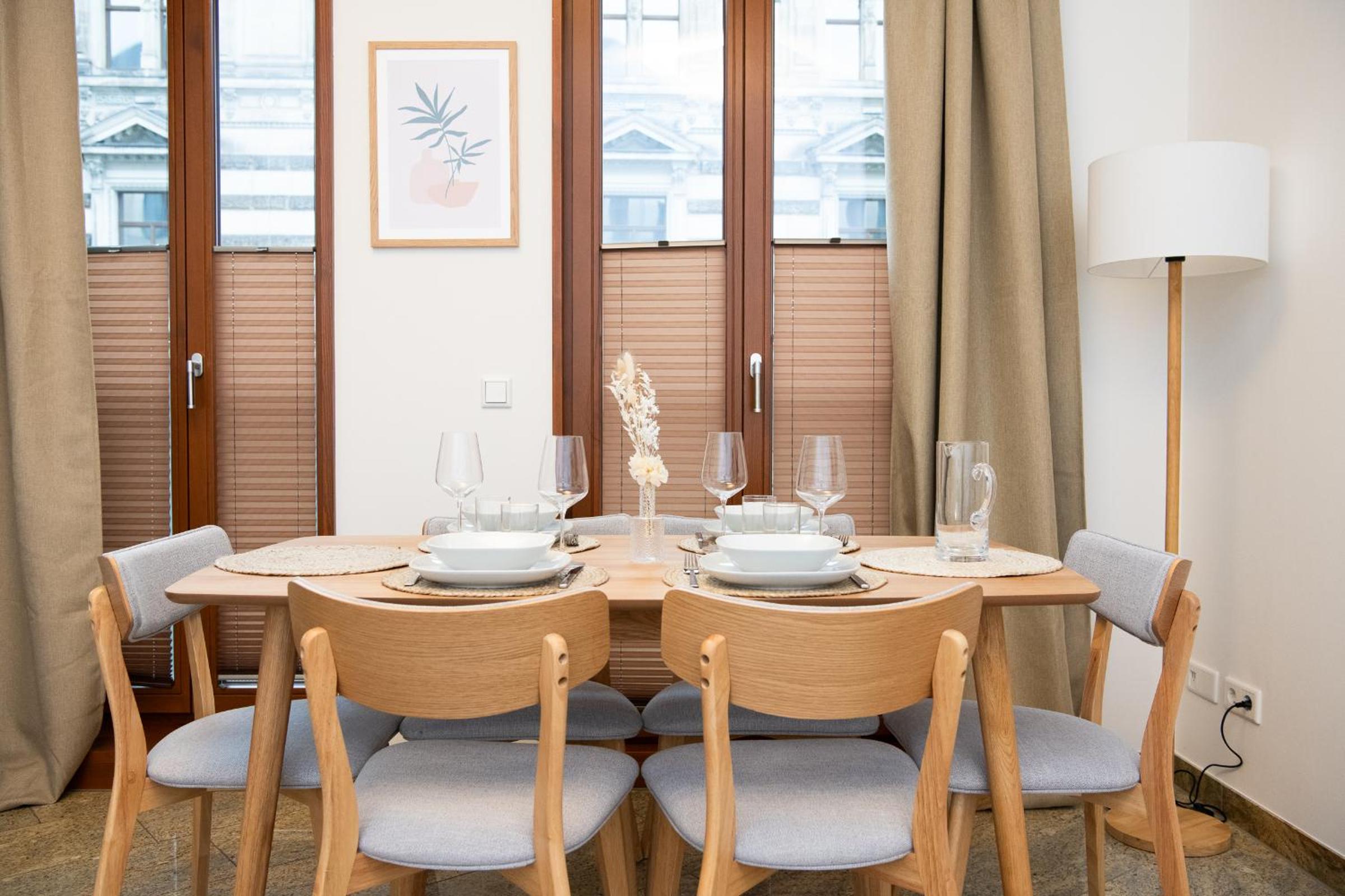 Global Living - Design Apartments I City Center I Balcony I Smart-TV I Kitchen I Dresden