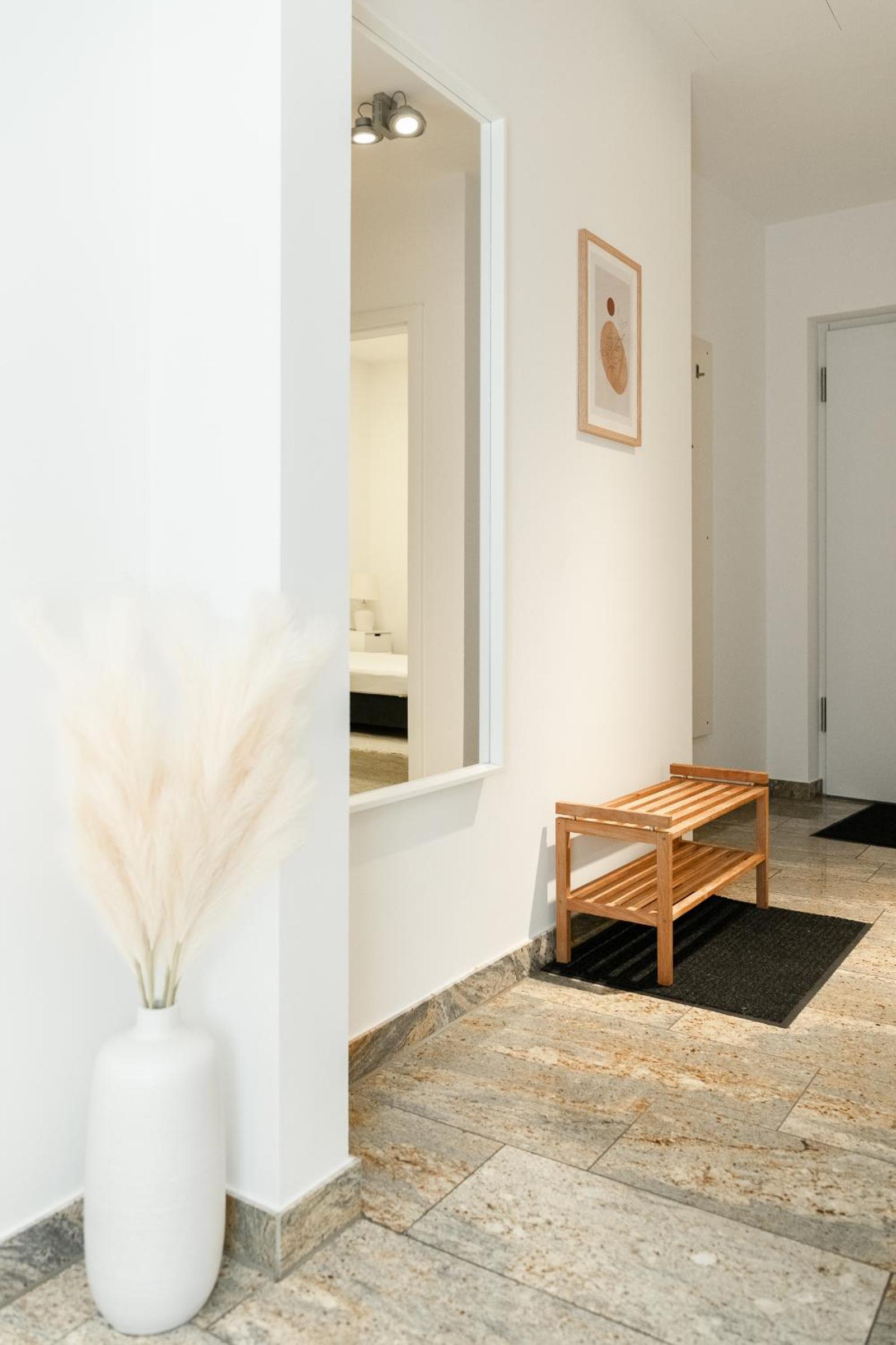 Global Living - Design Apartments I City Center I Balcony I Smart-TV I Kitchen I Dresden