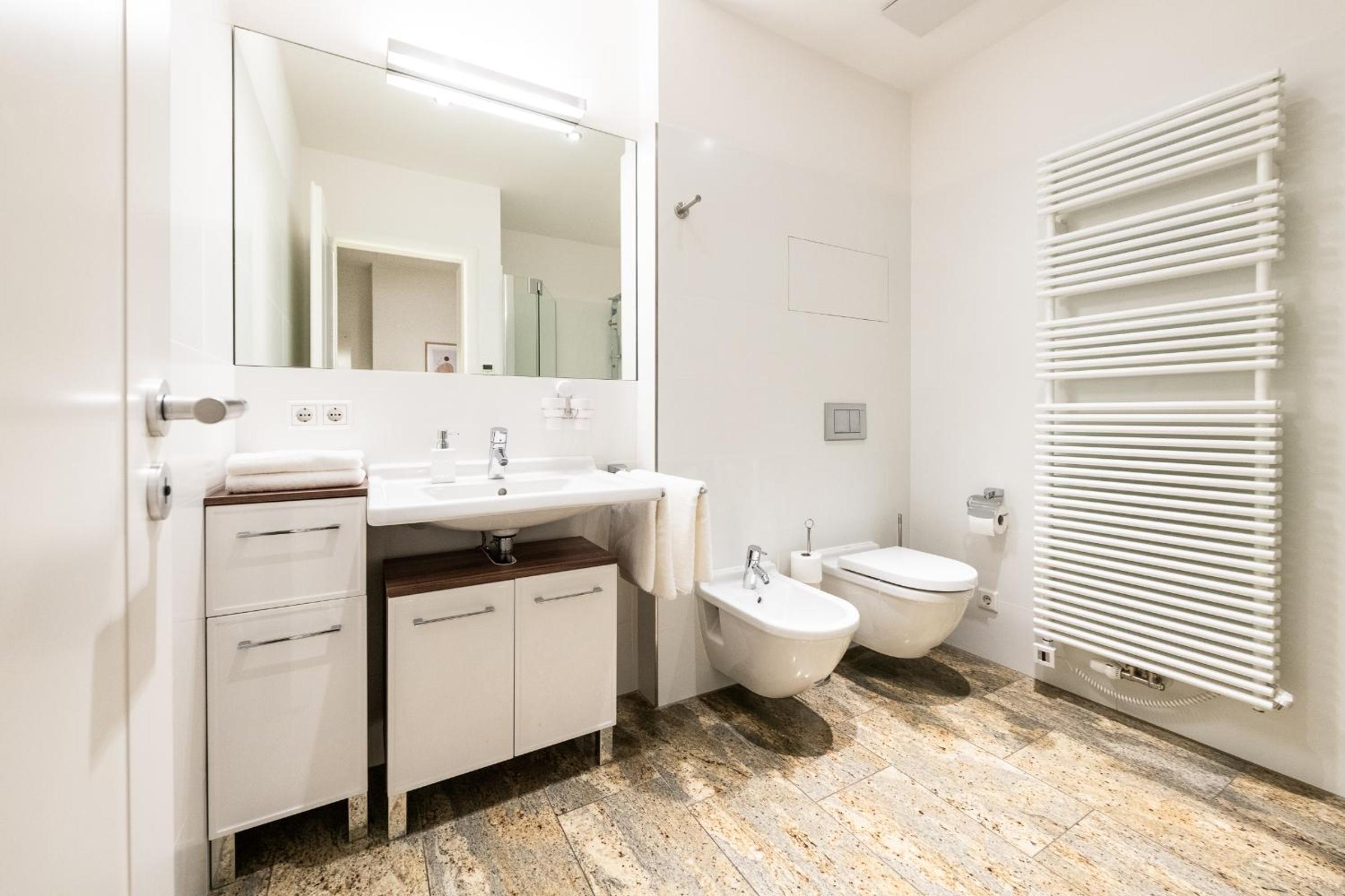 Global Living - Design Apartments I City Center I Balcony I Smart-TV I Kitchen I Dresden