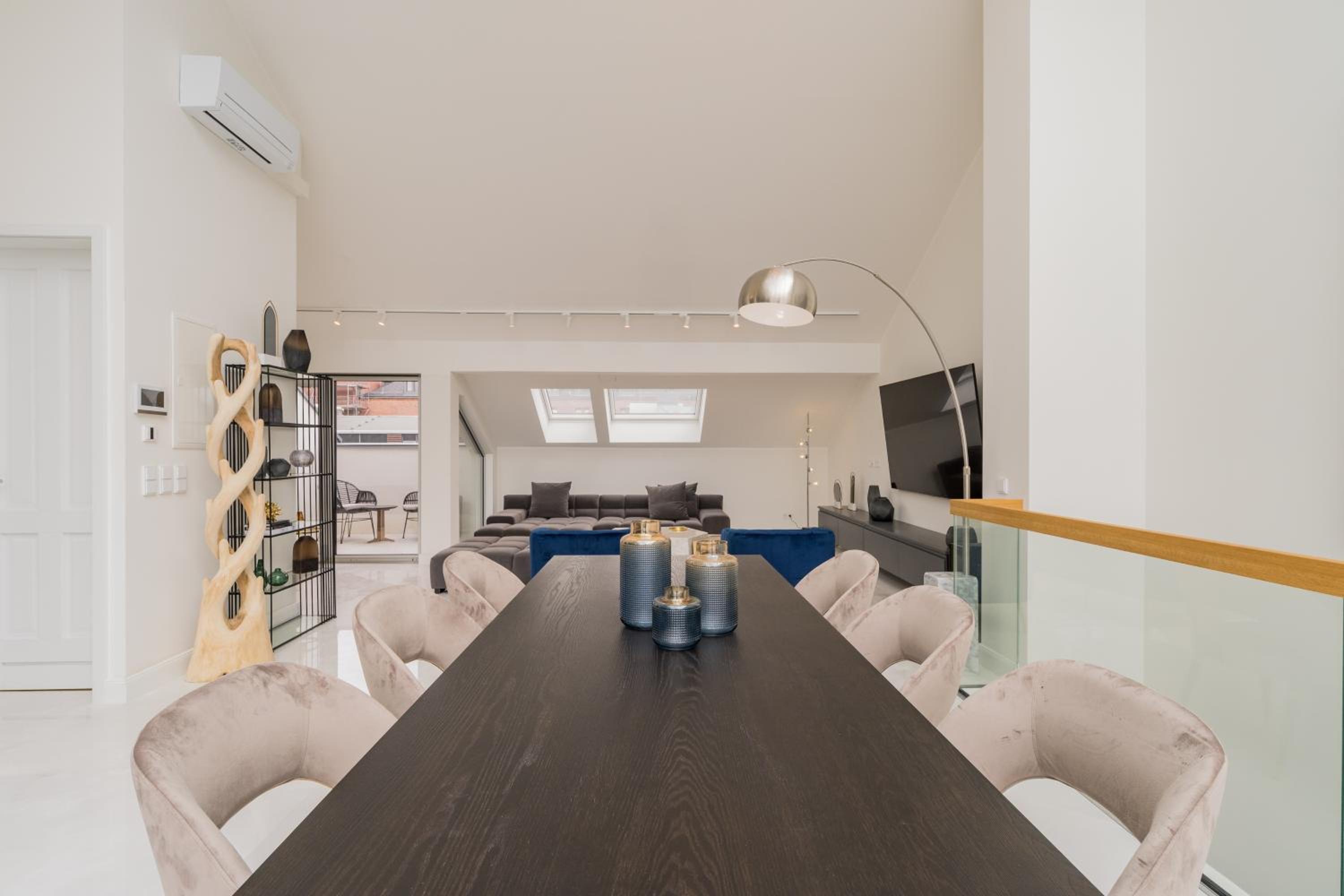 Spacious Apartments In Mitte- Feel The Citycenter