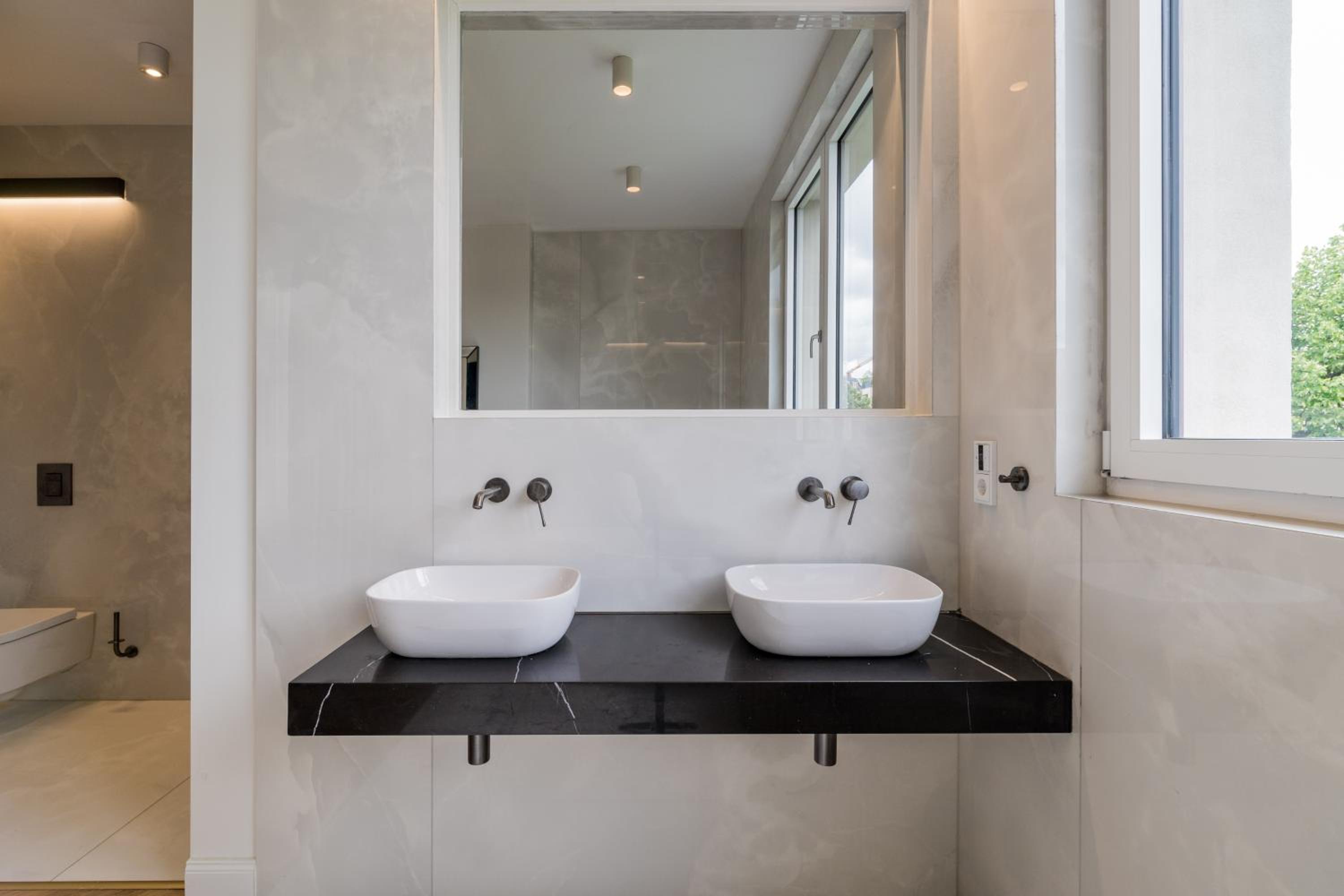 Spacious Apartments In Mitte- Feel The Citycenter