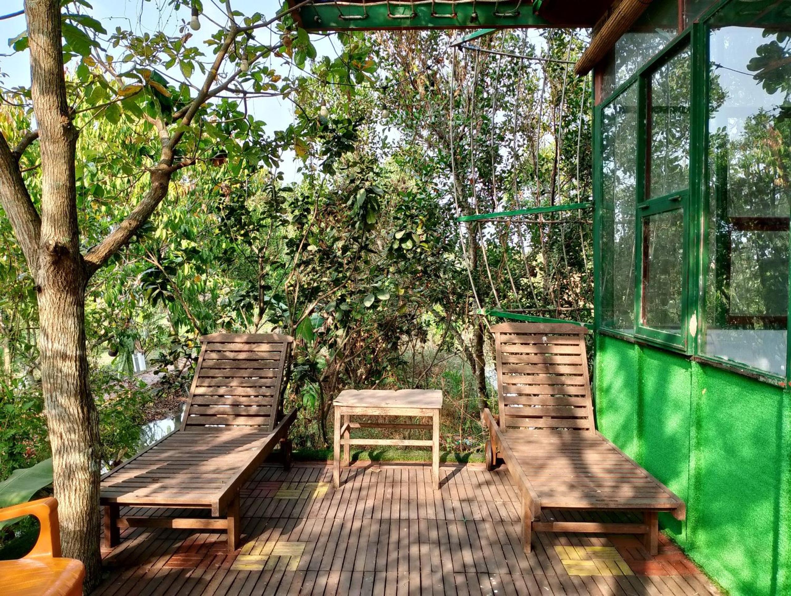 LA'S FARMSTAY