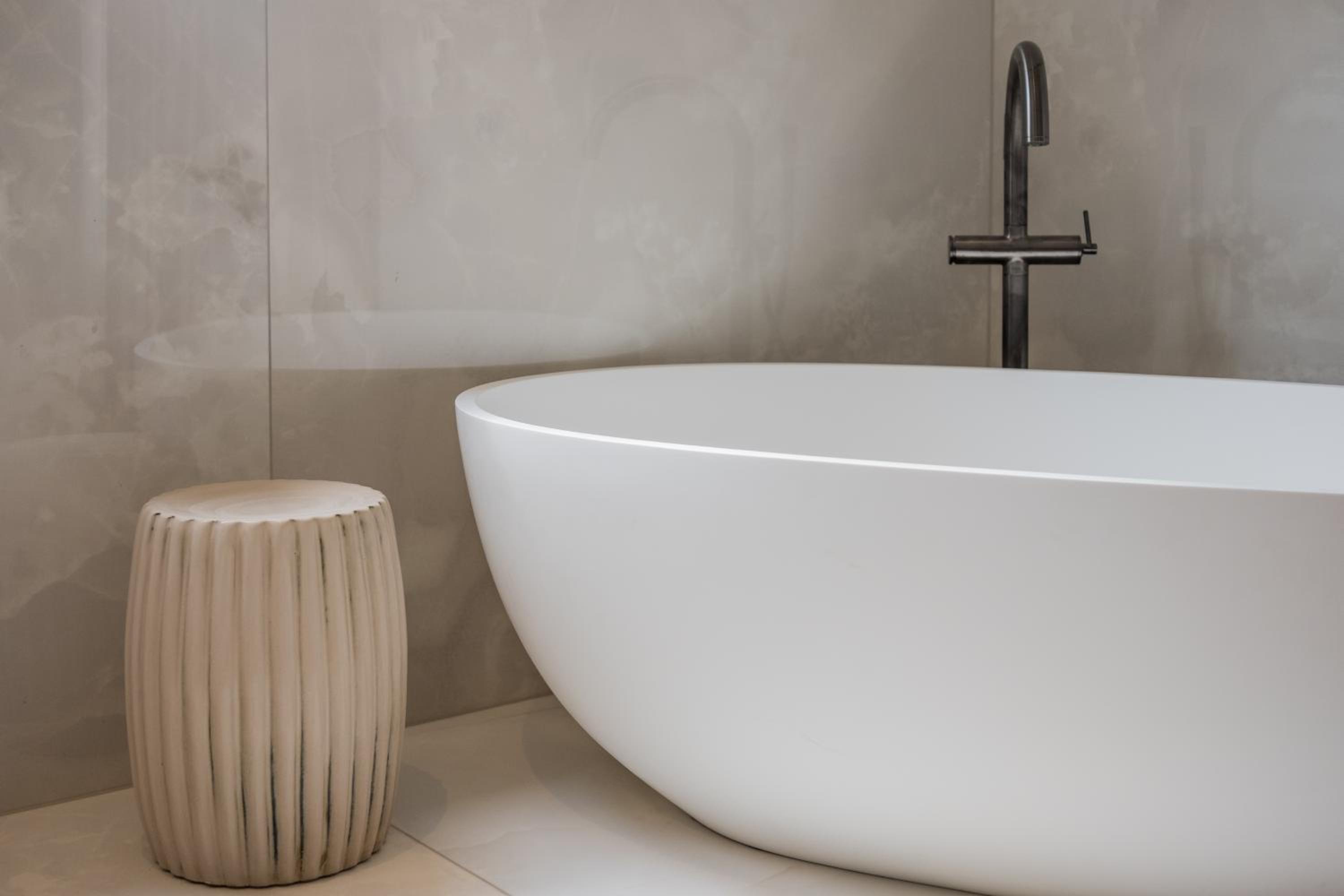 Spacious Apartments In Mitte- Feel The Citycenter