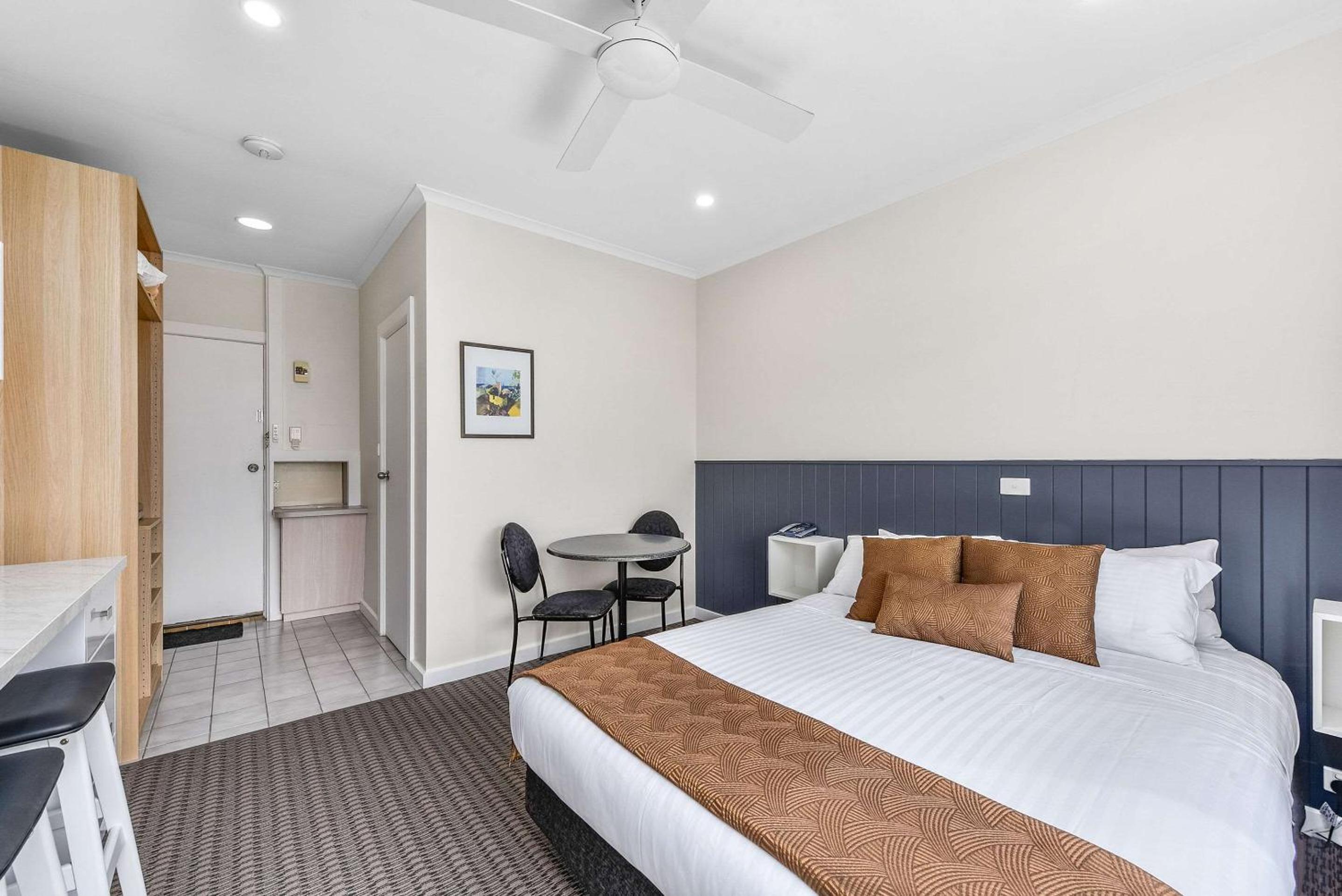 Comfort Inn The Lakes