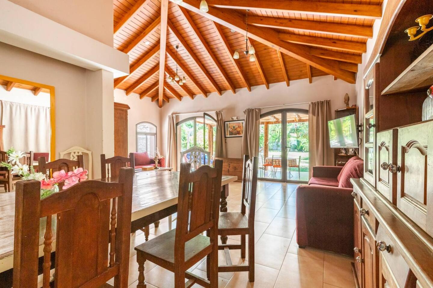 Quinta family house