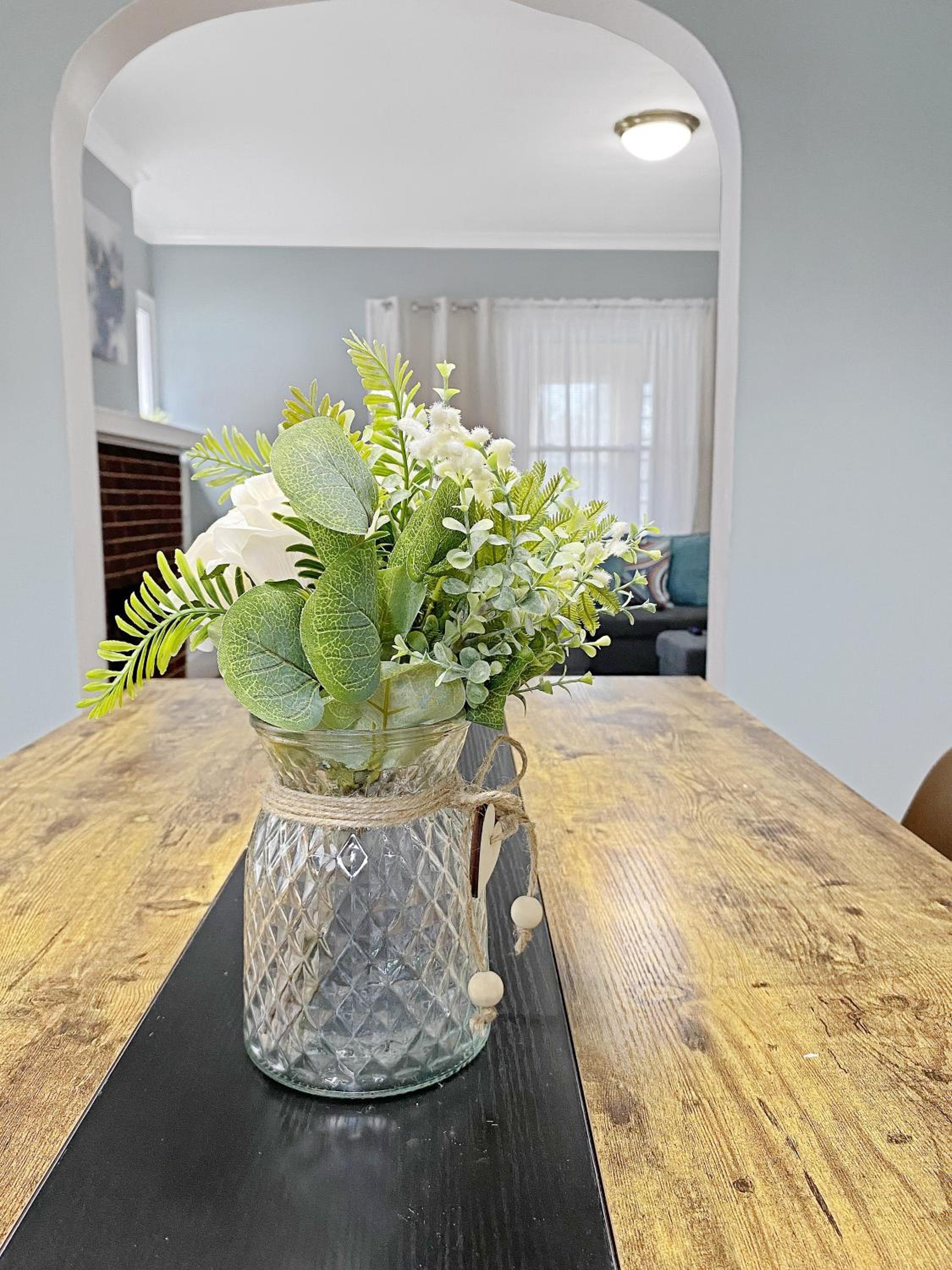 Hotel Lux 3BR, Steps from Airport, U of R & Grocery Stores - Image 1