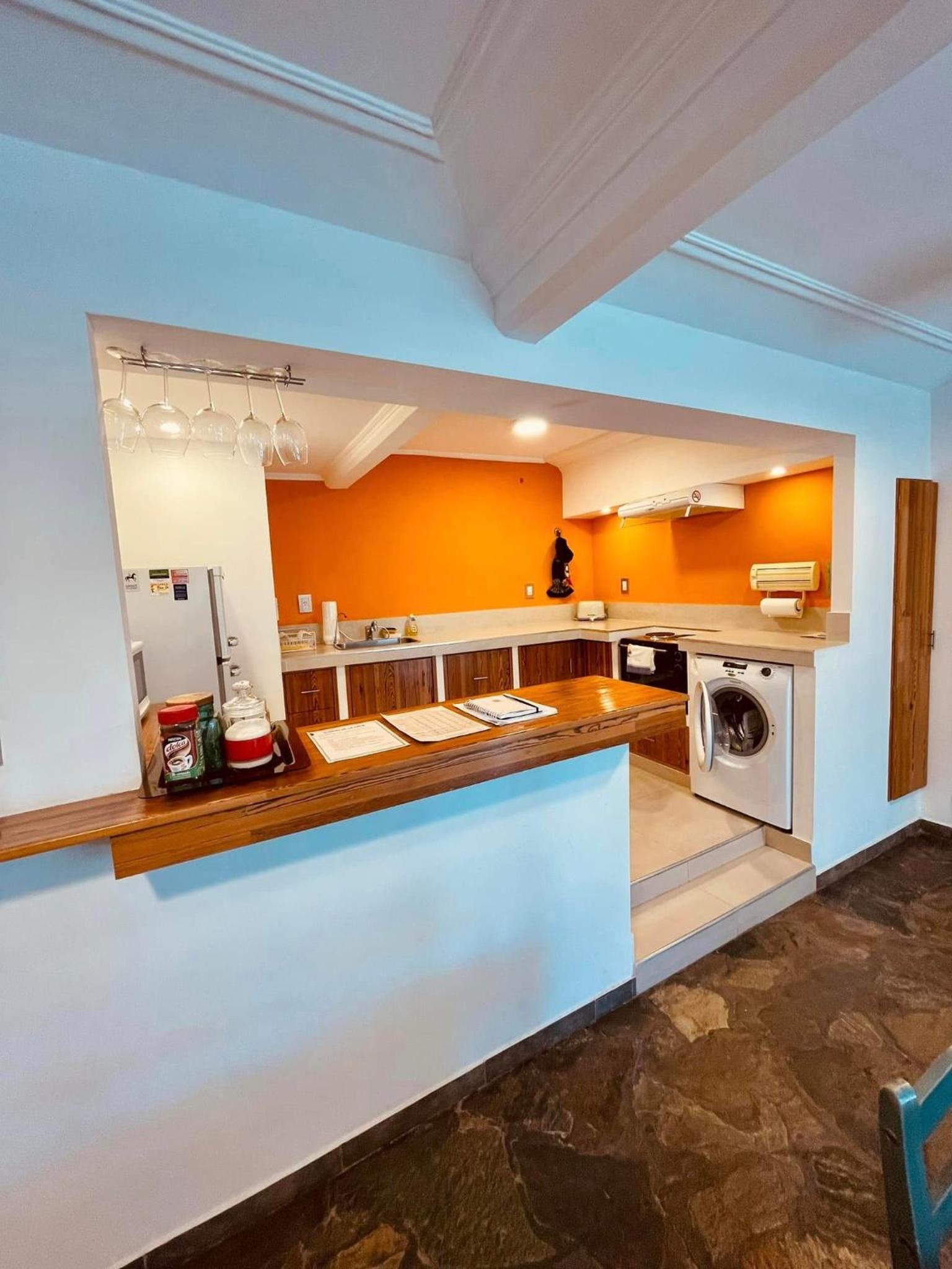 Peatonal Suites Paraná