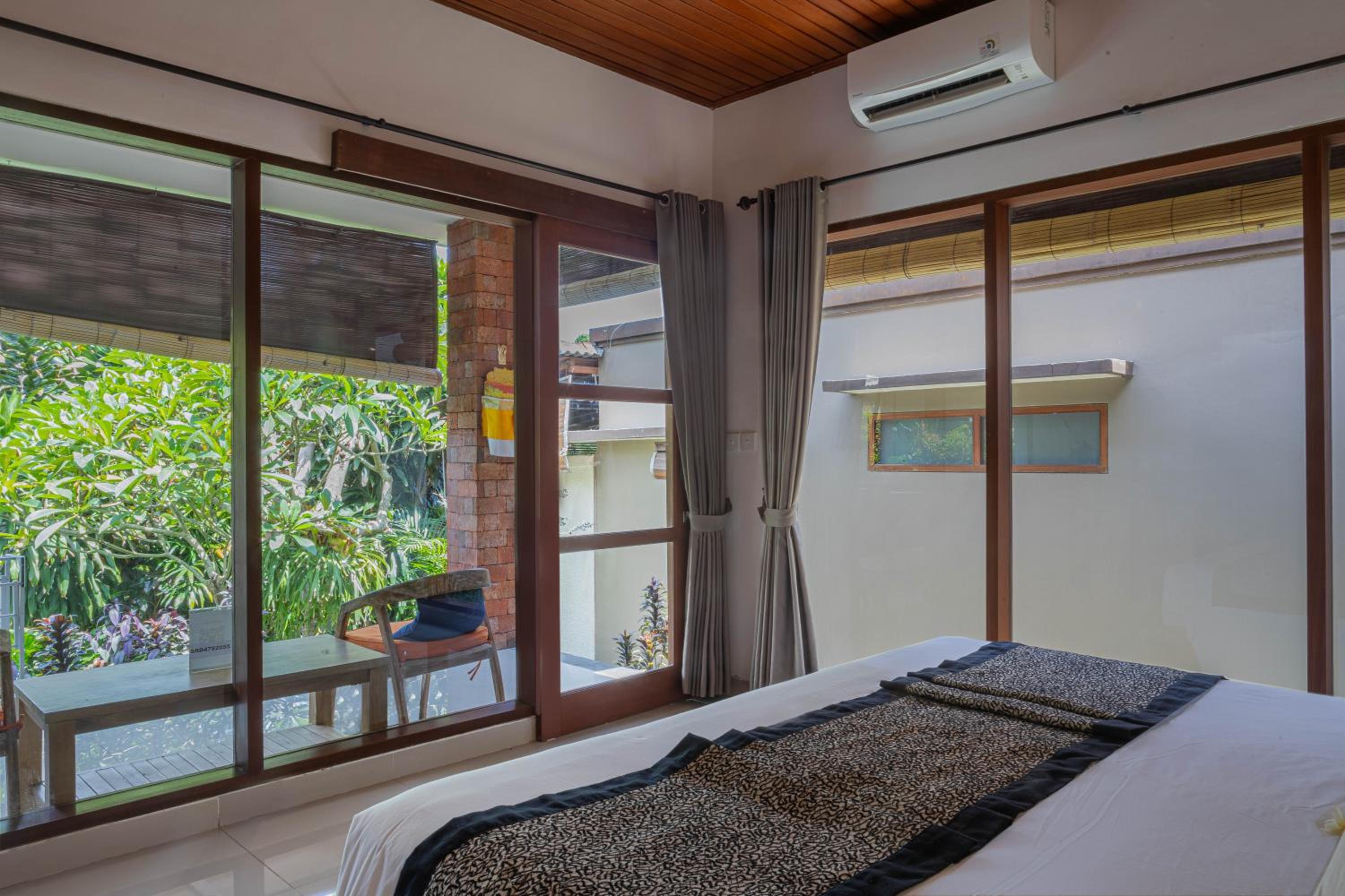 Sari Bamboo Villas