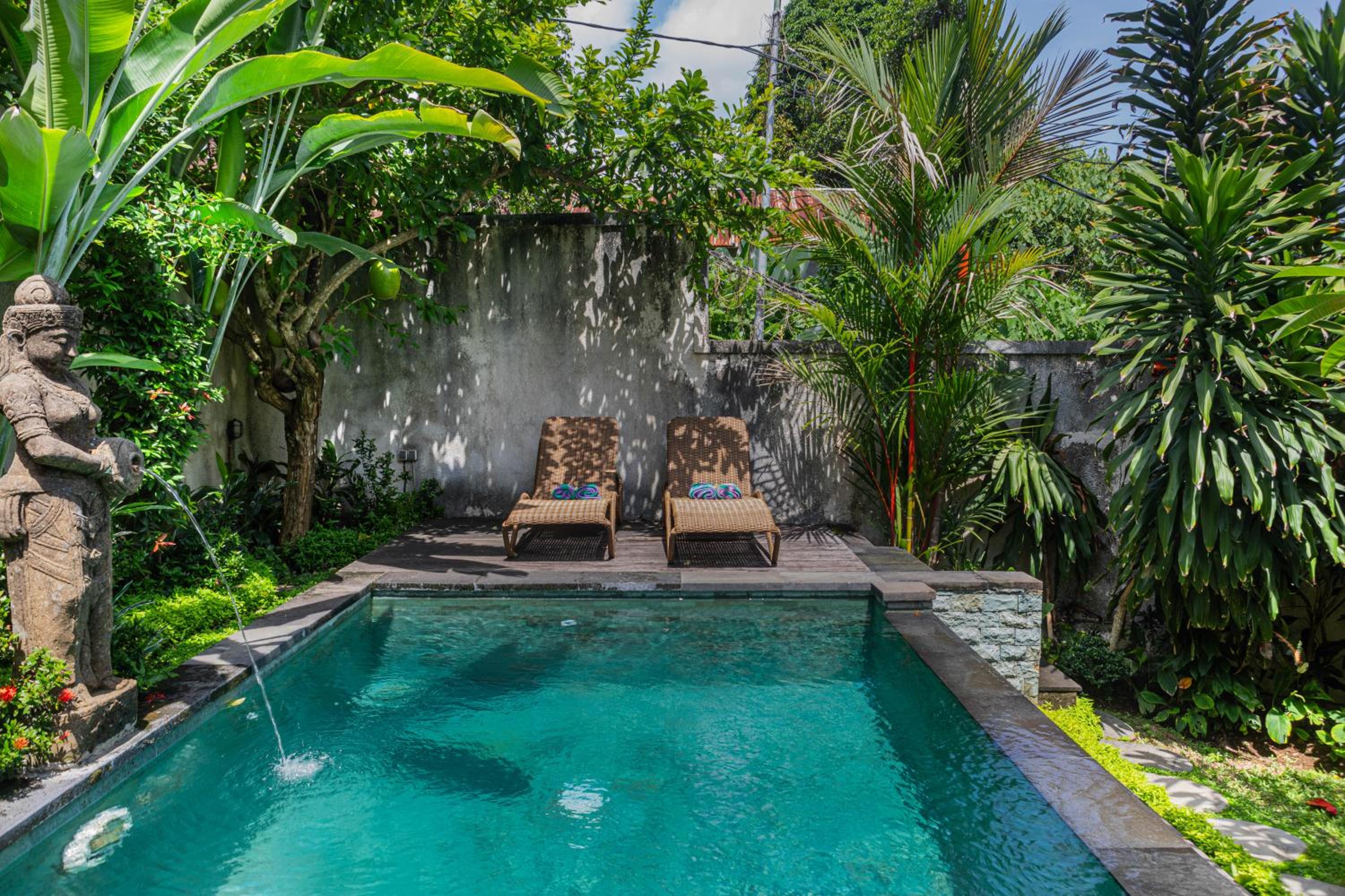 Sari Bamboo Villas