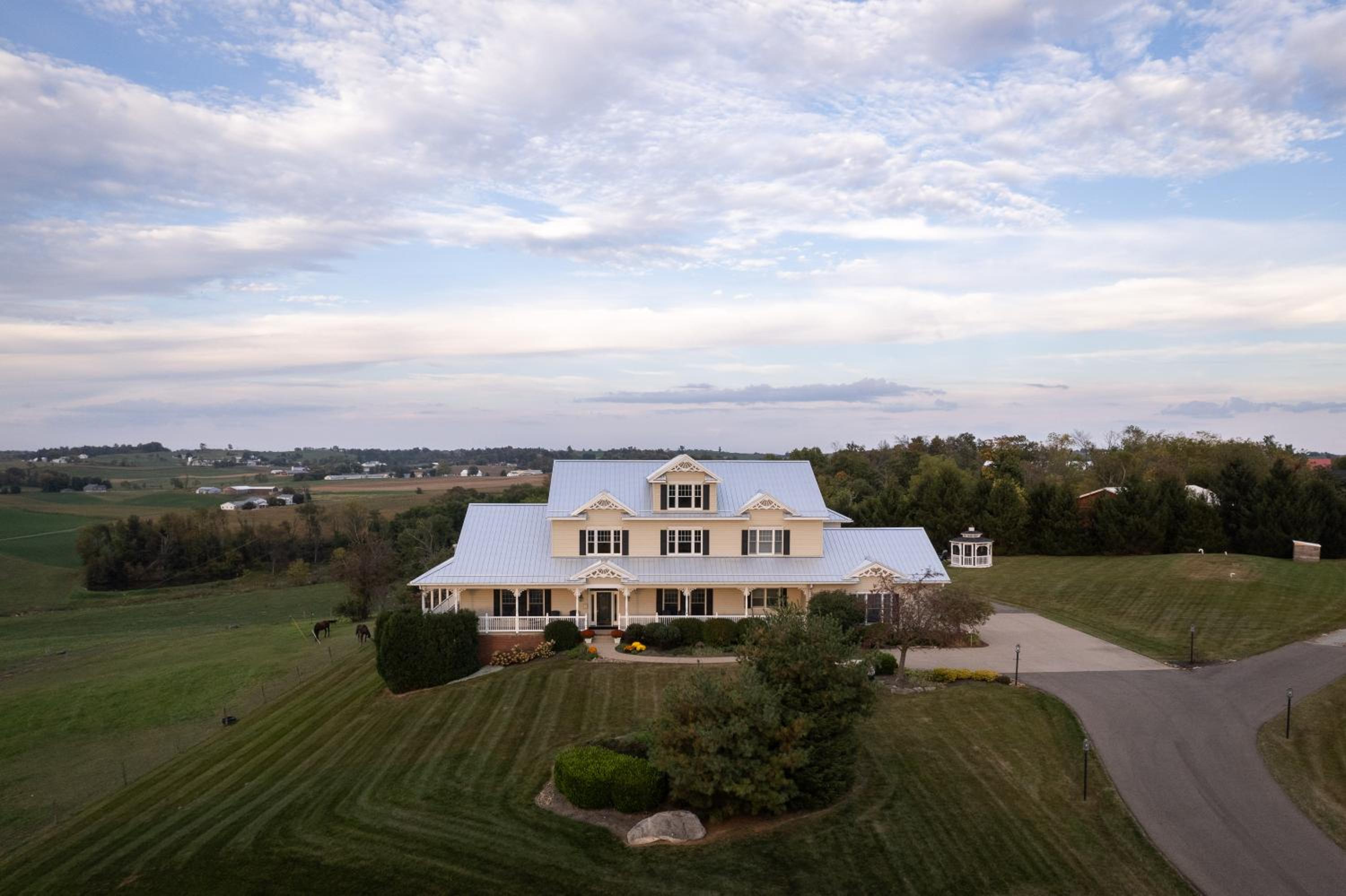 Hillside Villa Ohio