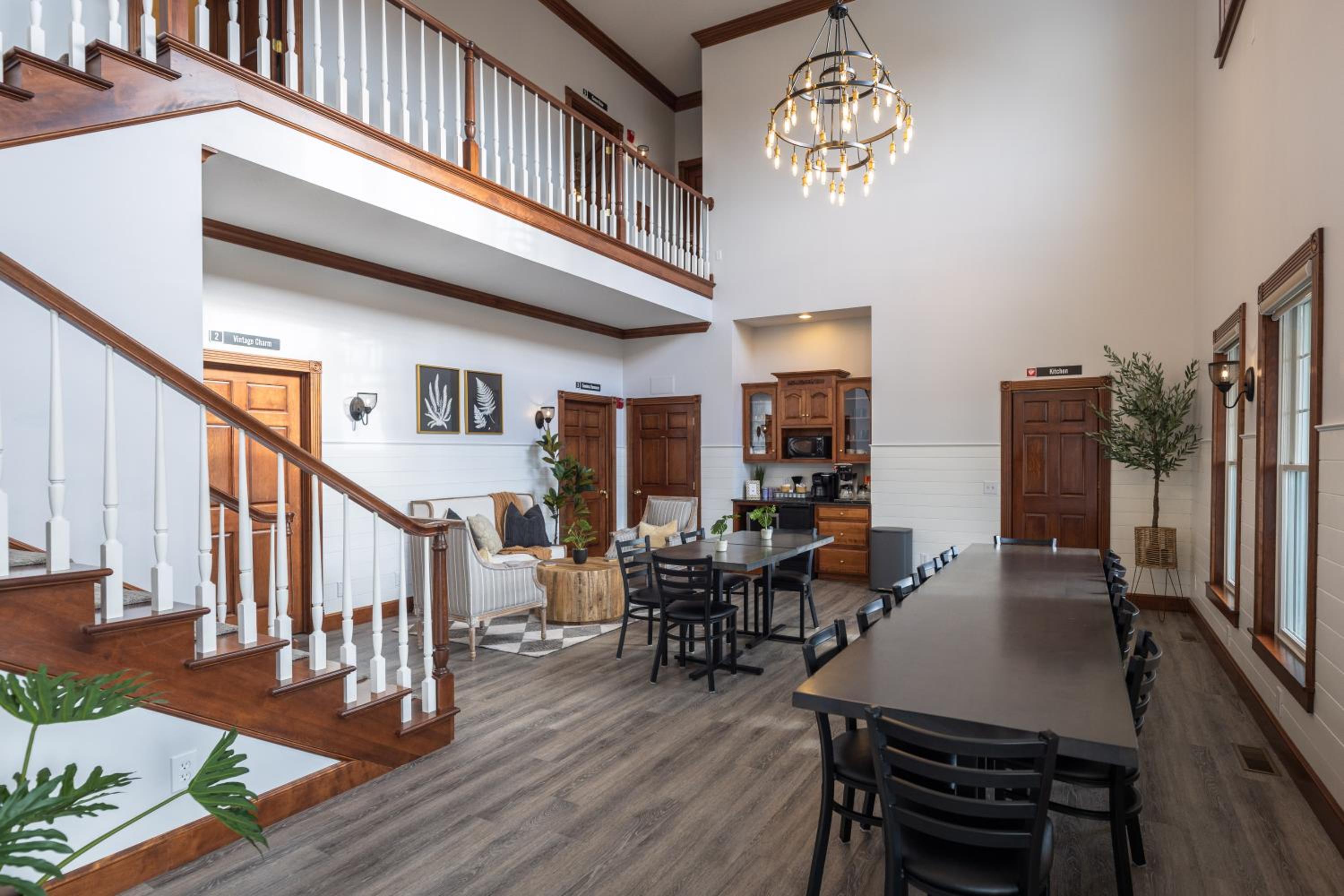 Hillside Villa Ohio