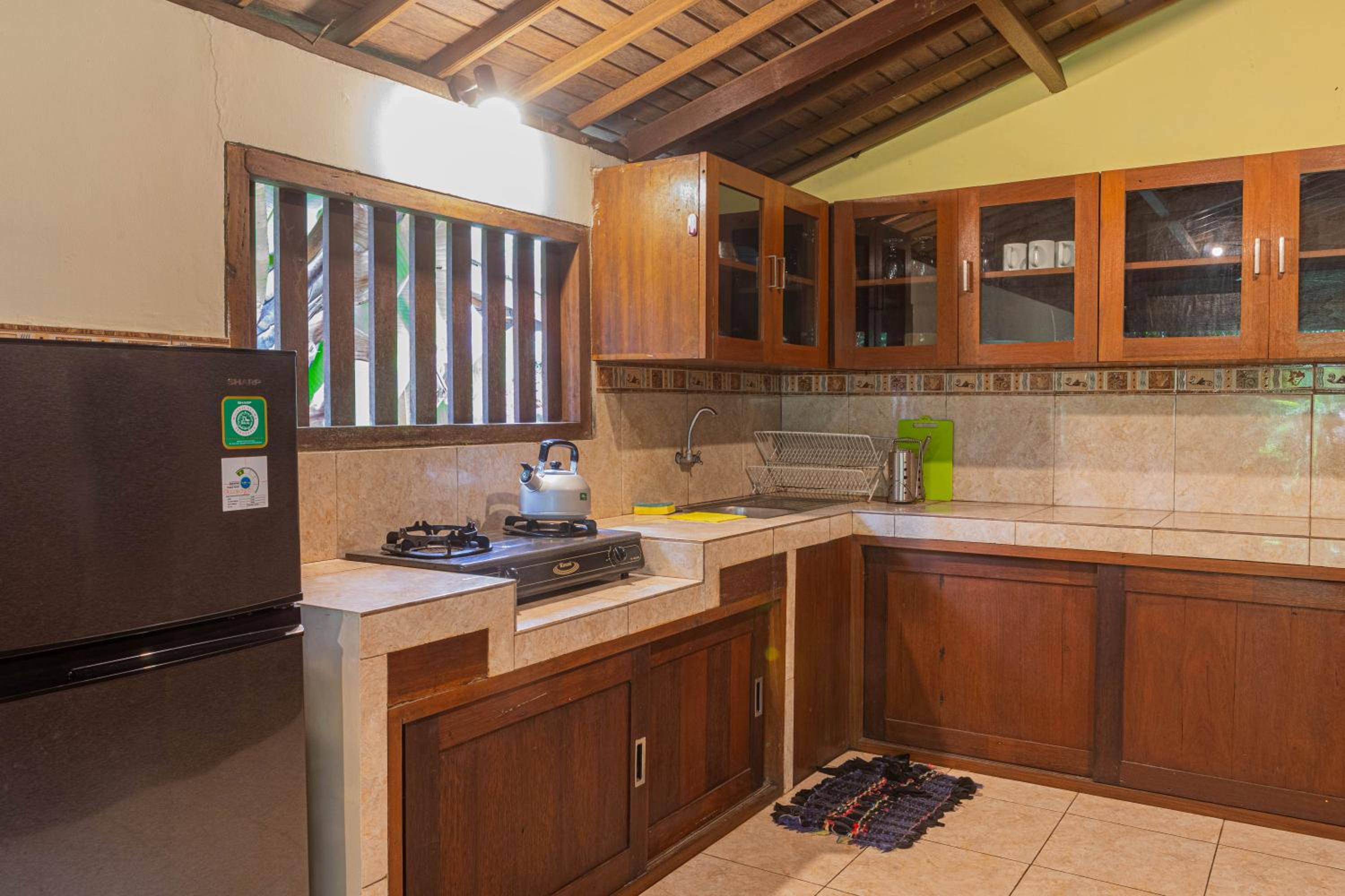 Sari Bamboo Villas