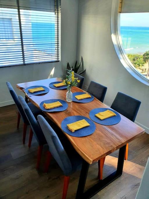 Ultimate Coastal Escape + Amazing Views