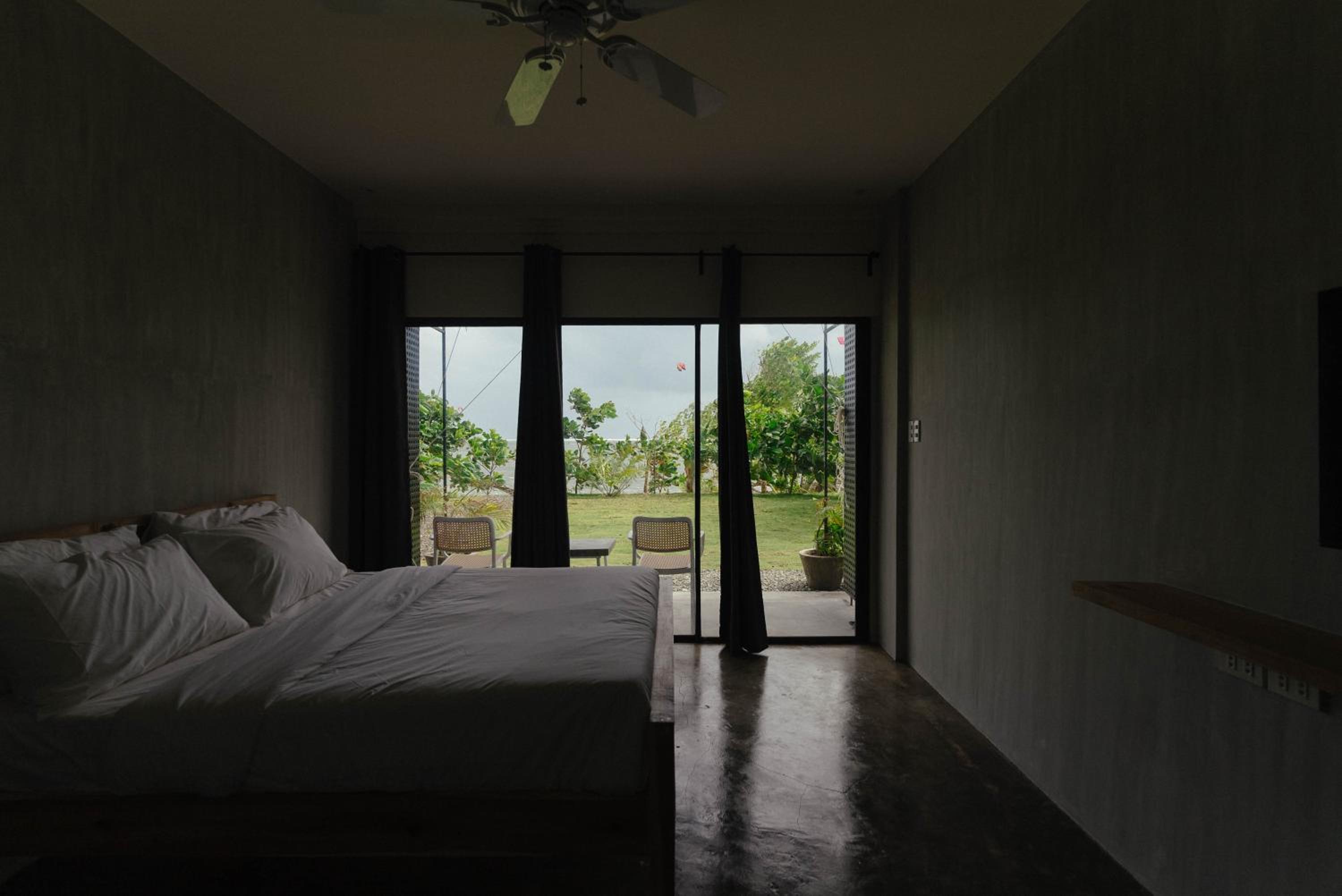 Katig Beachfront Boutique Hotel