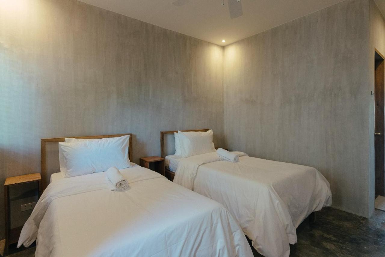 Katig Beachfront Boutique Hotel