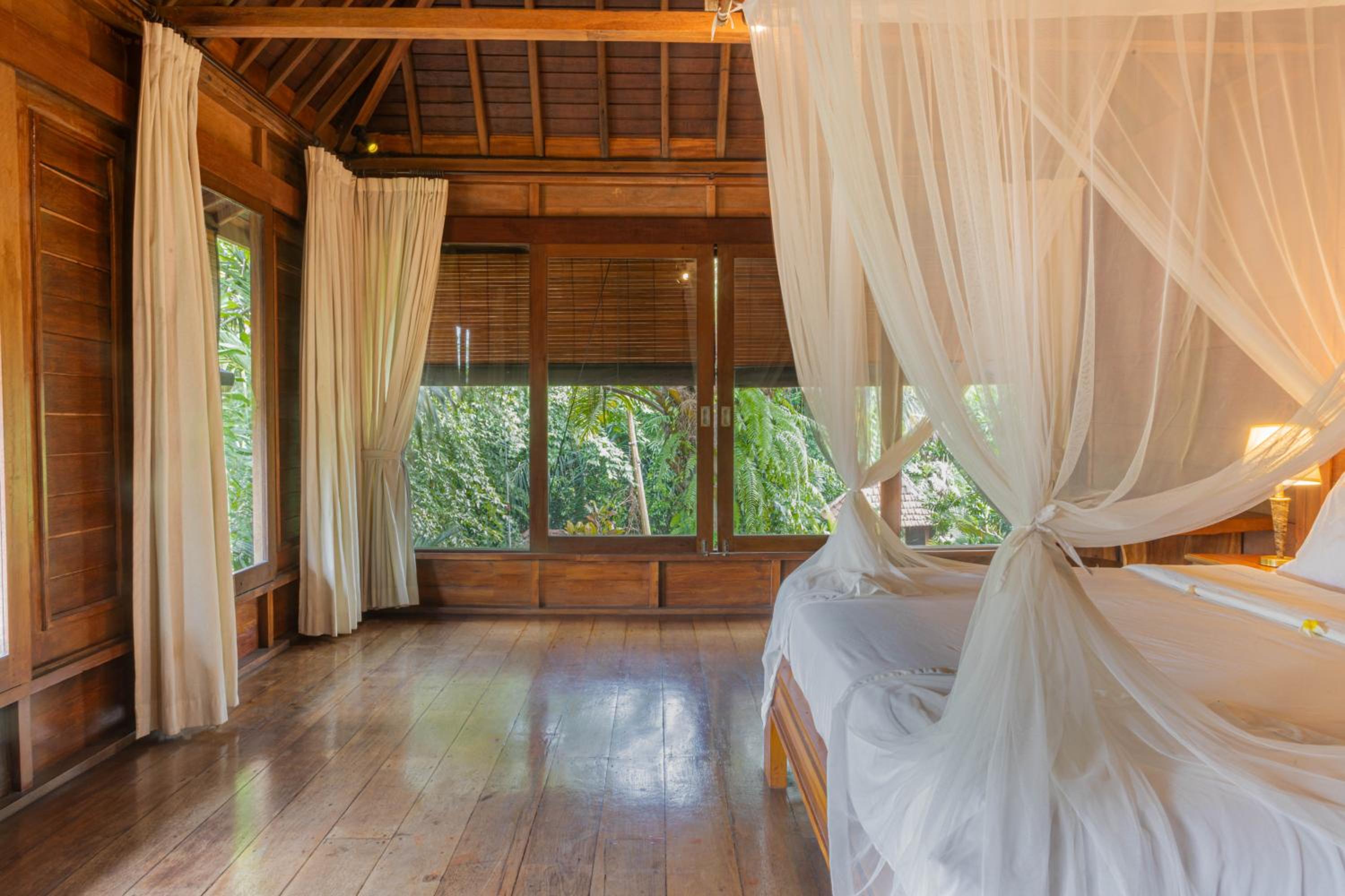 Sari Bamboo Villas