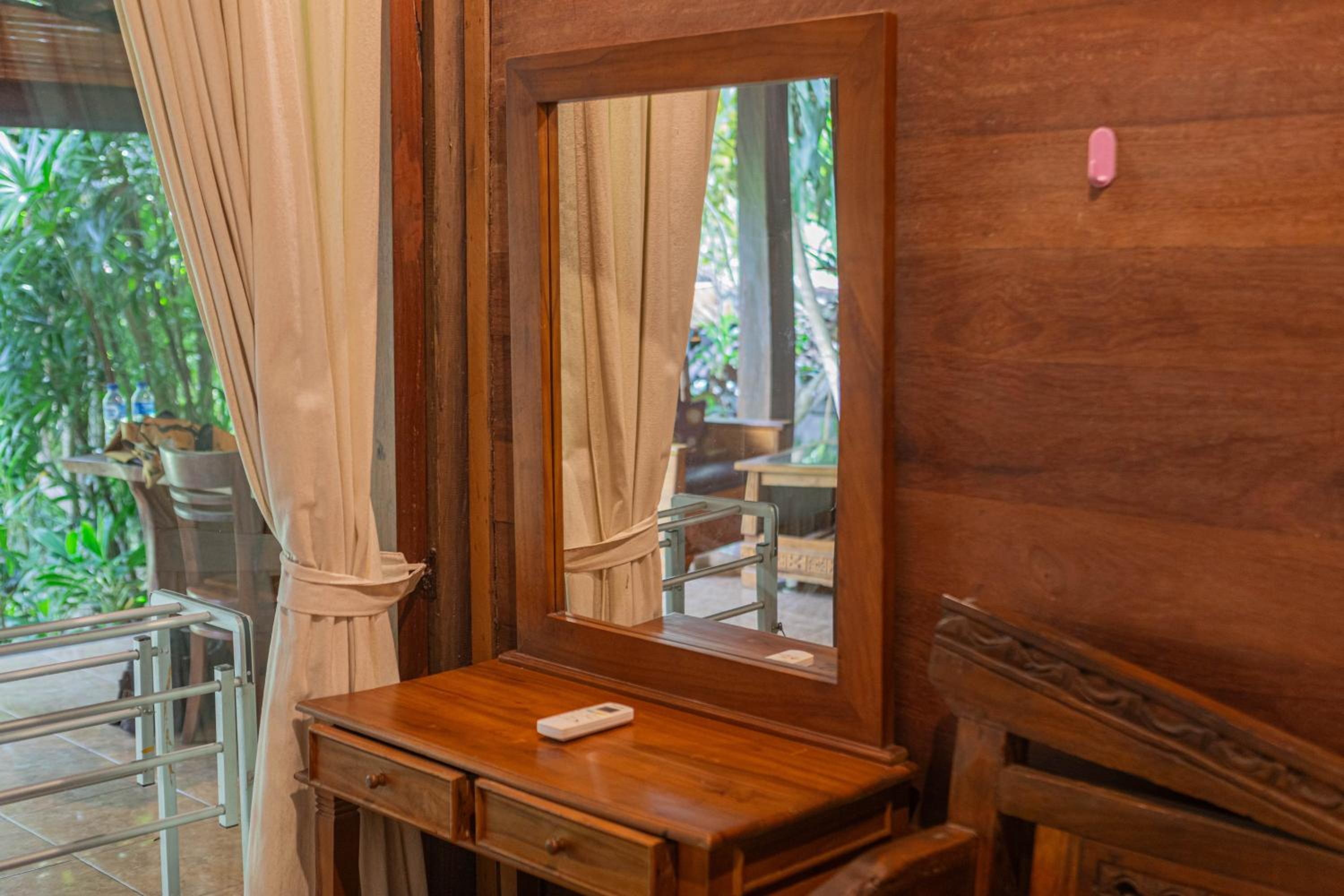 Sari Bamboo Villas