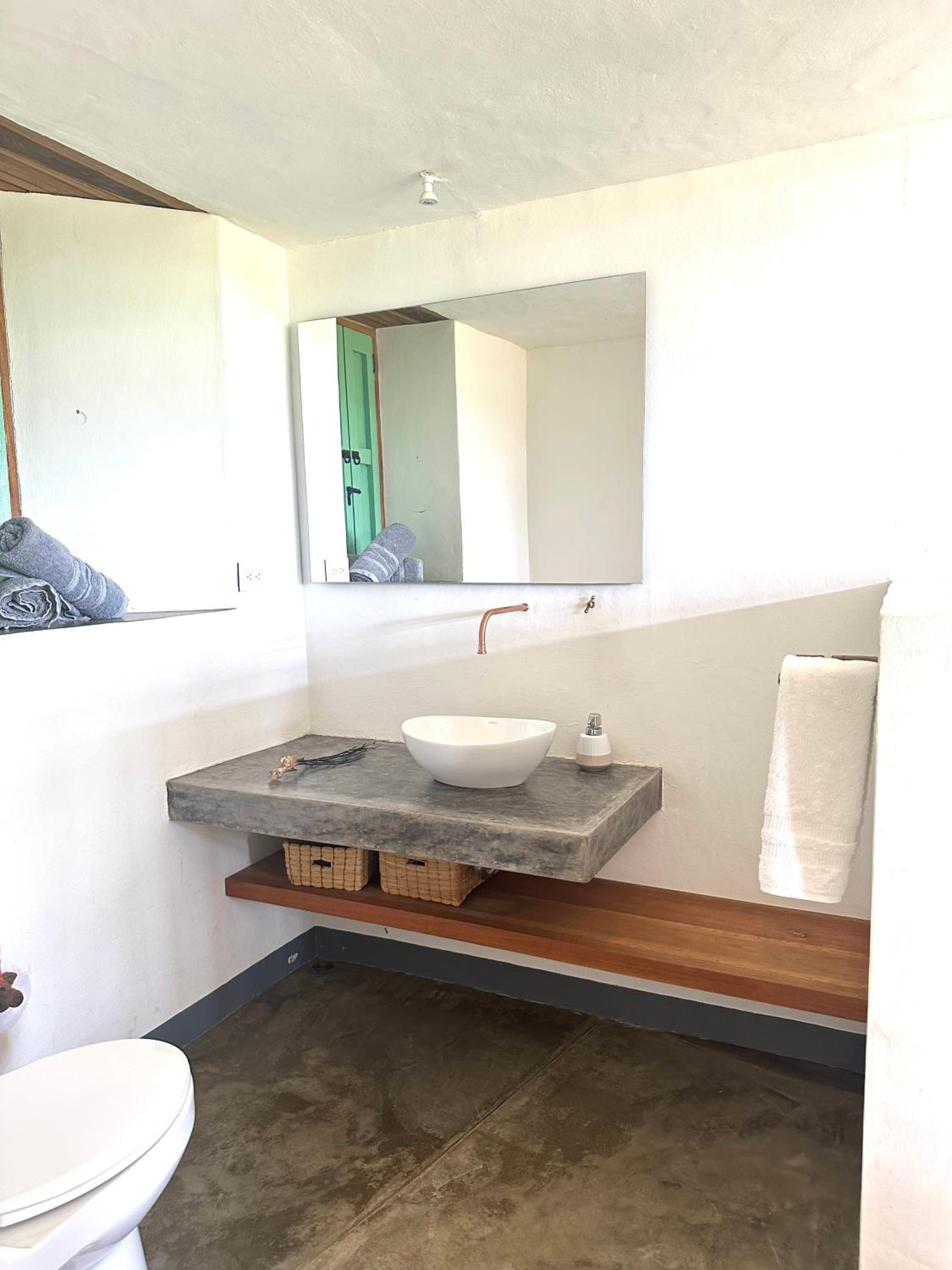 LOFT SAJA. Diseño en tapia pisada contemporáneo
