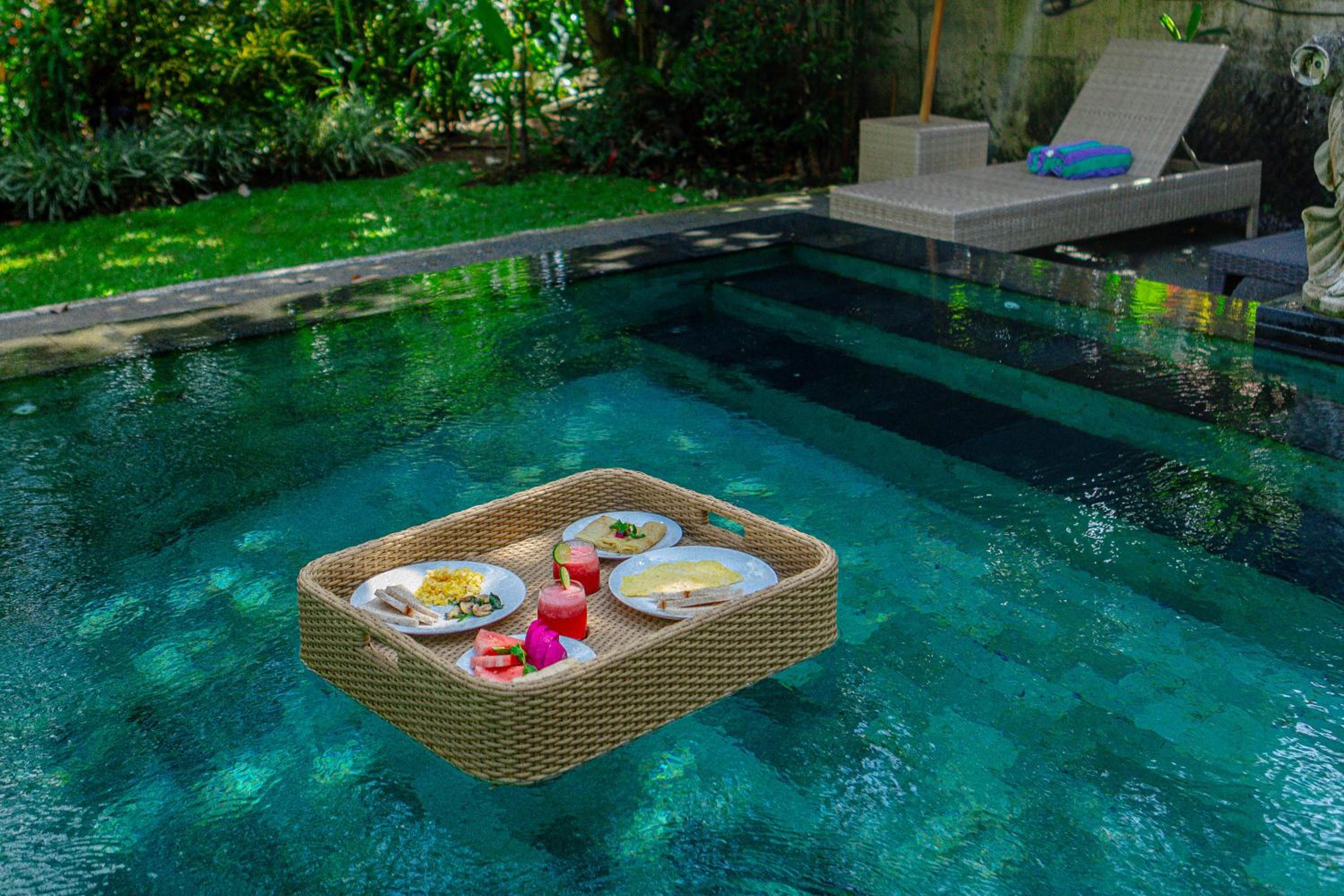 Sari Bamboo Villas