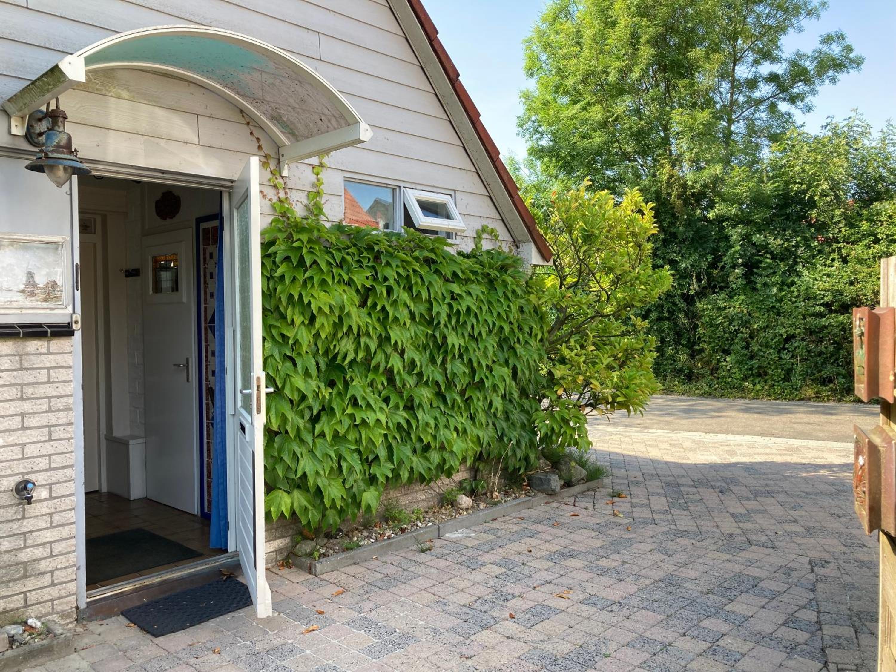 Gudrun 5 pers Equipped house with sauna. Dogs are welcome! view 2