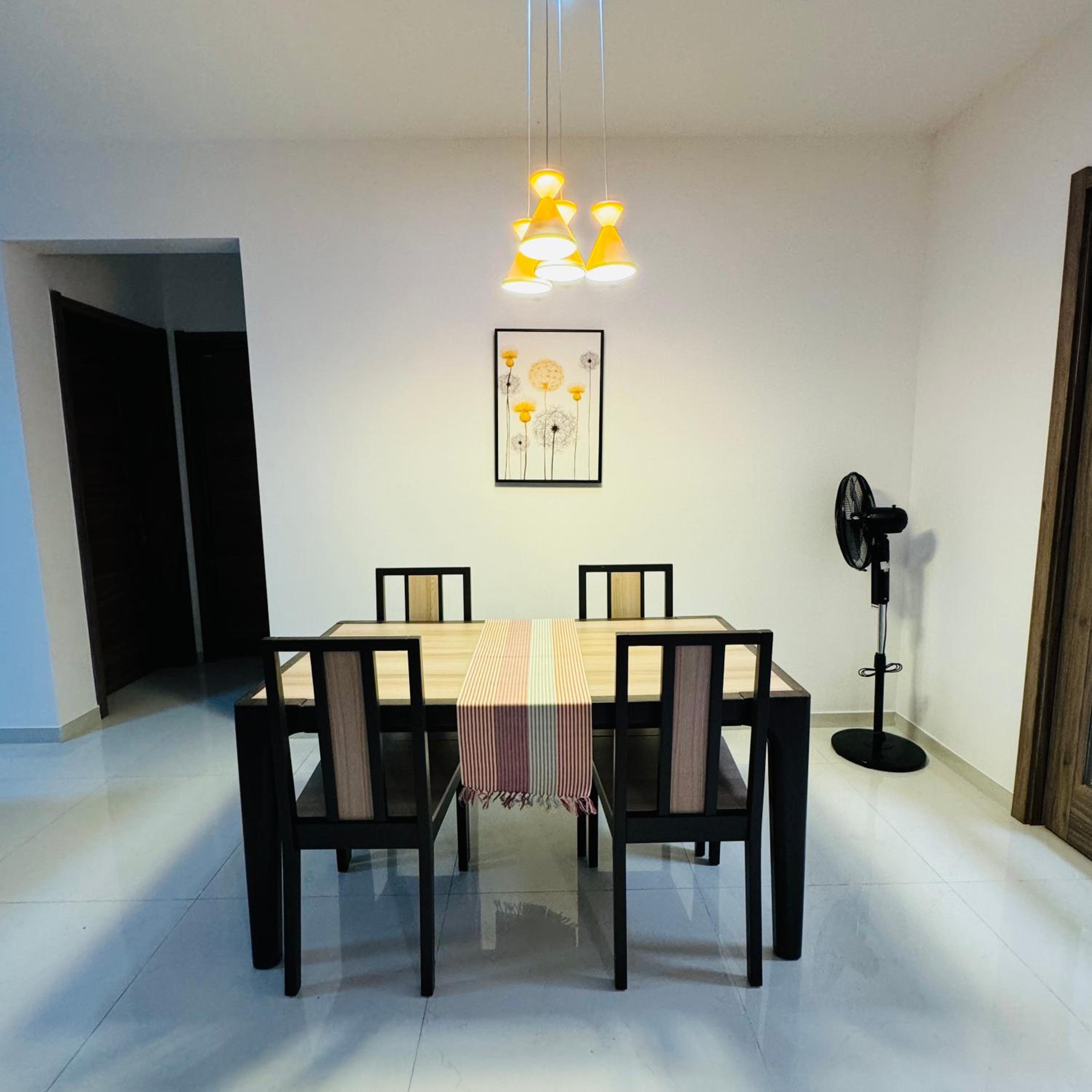 3bedroom forest city homestay