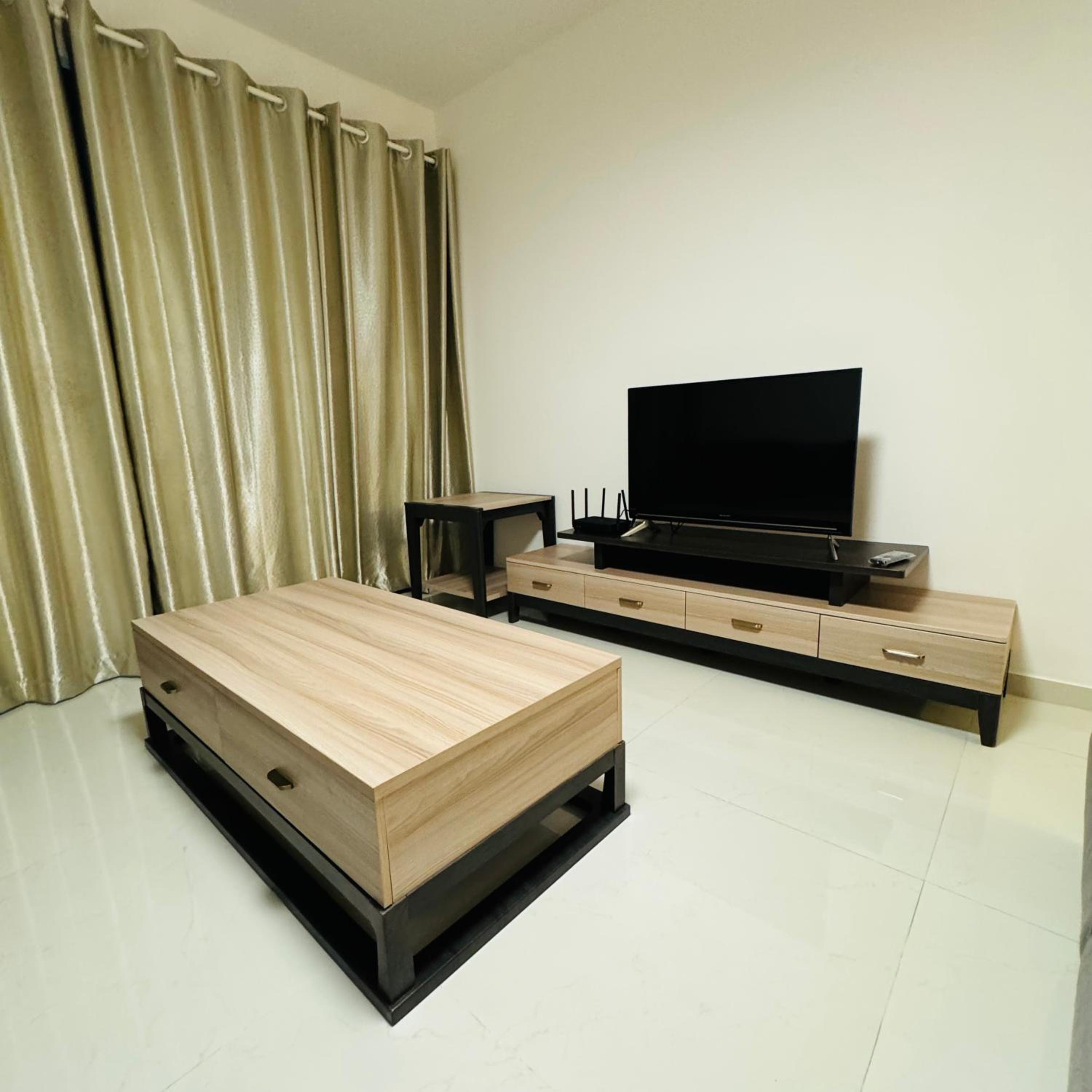 3bedroom forest city homestay