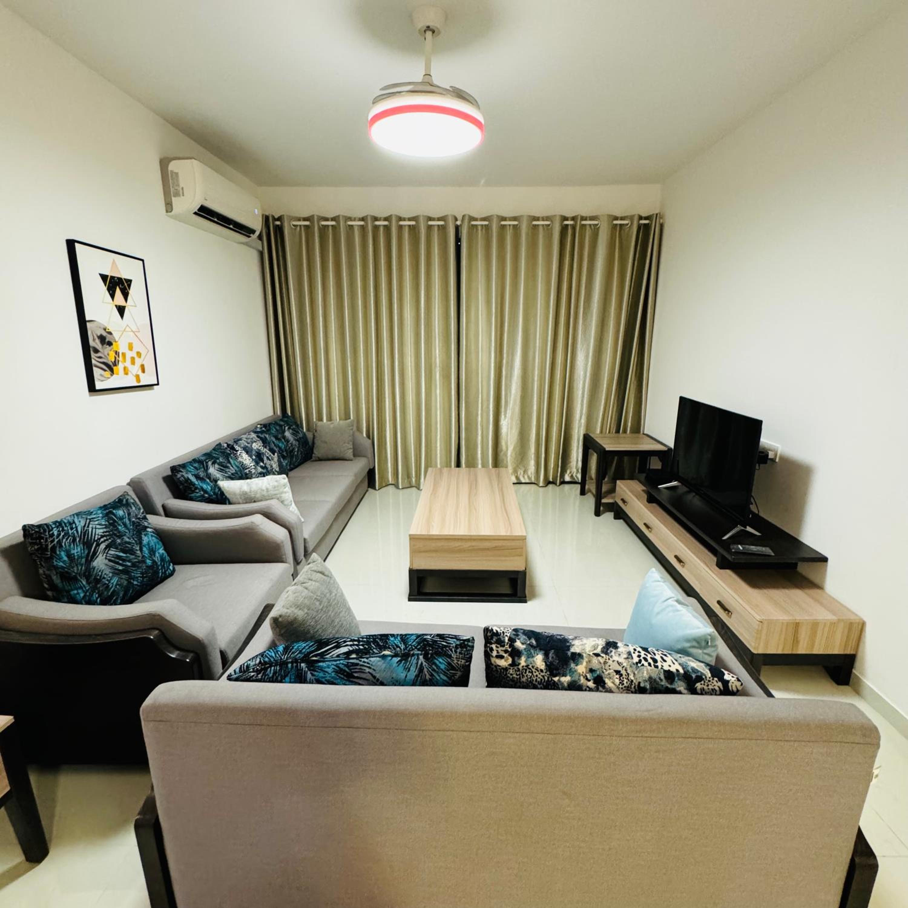 3bedroom forest city homestay