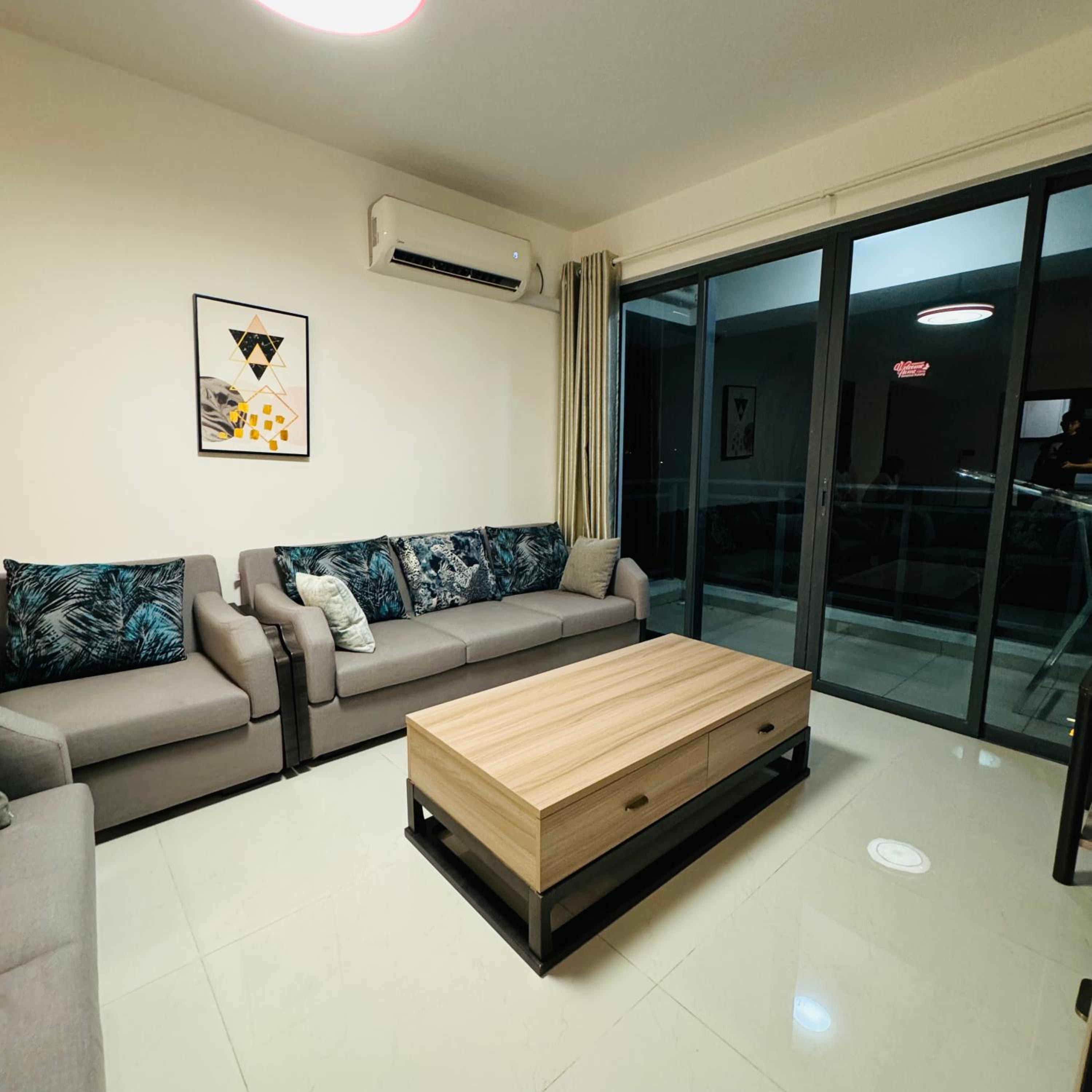 3bedroom forest city homestay