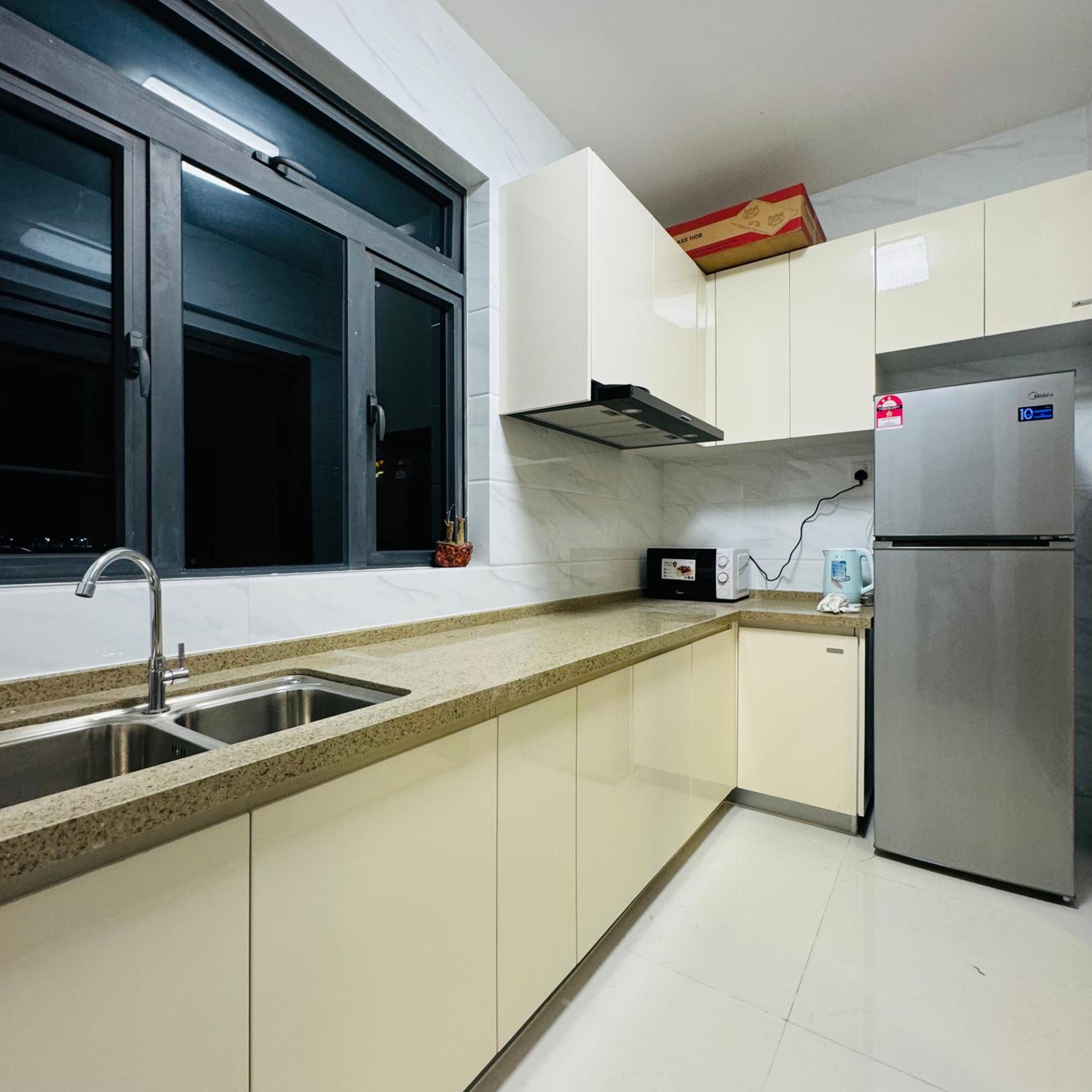 3bedroom forest city homestay