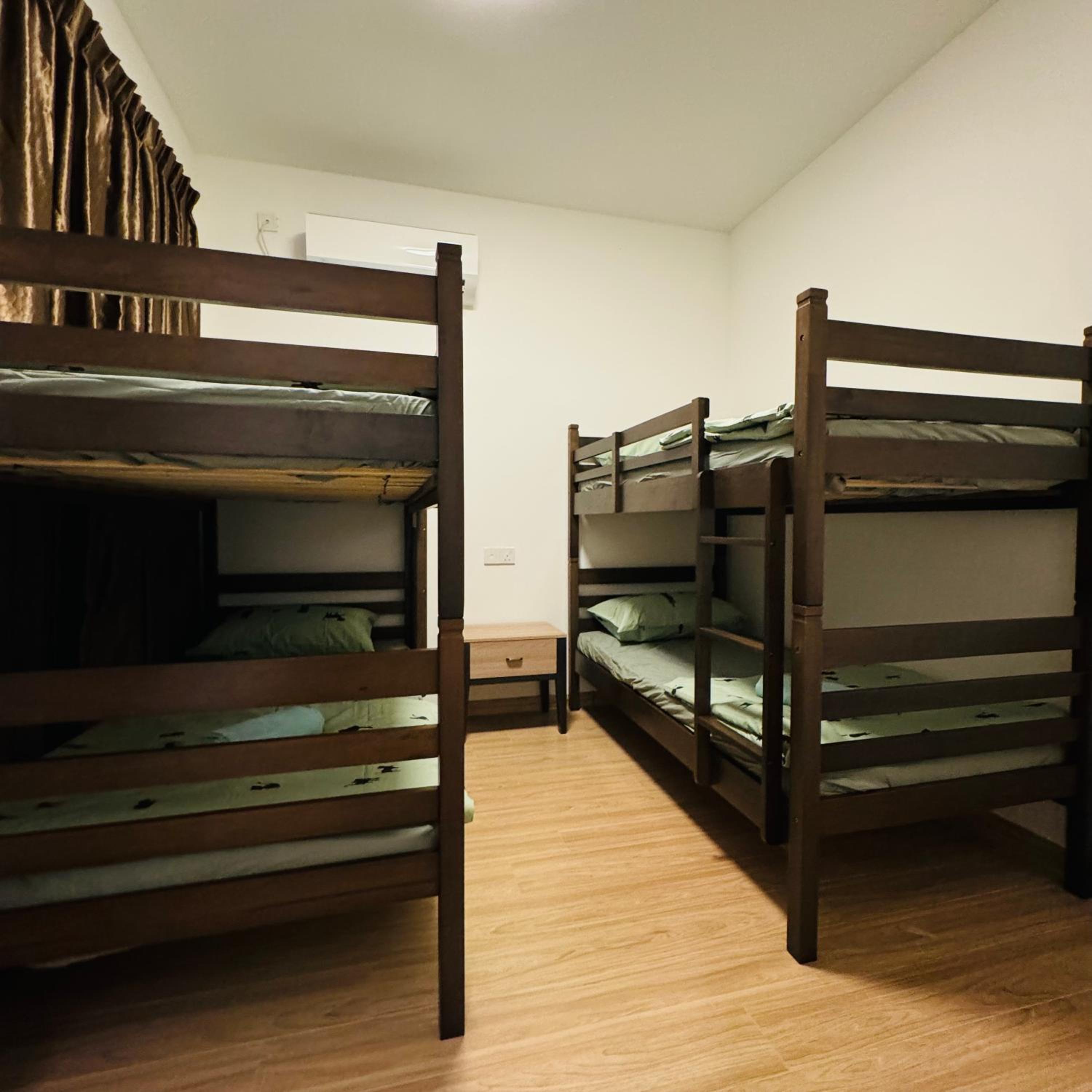 3bedroom forest city homestay