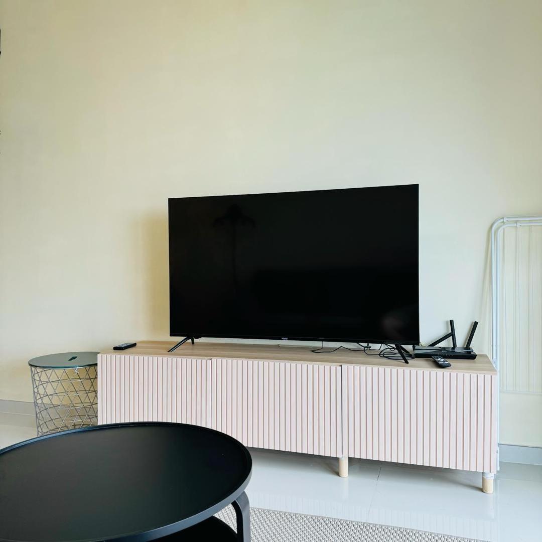 3bedroom forest city homestay