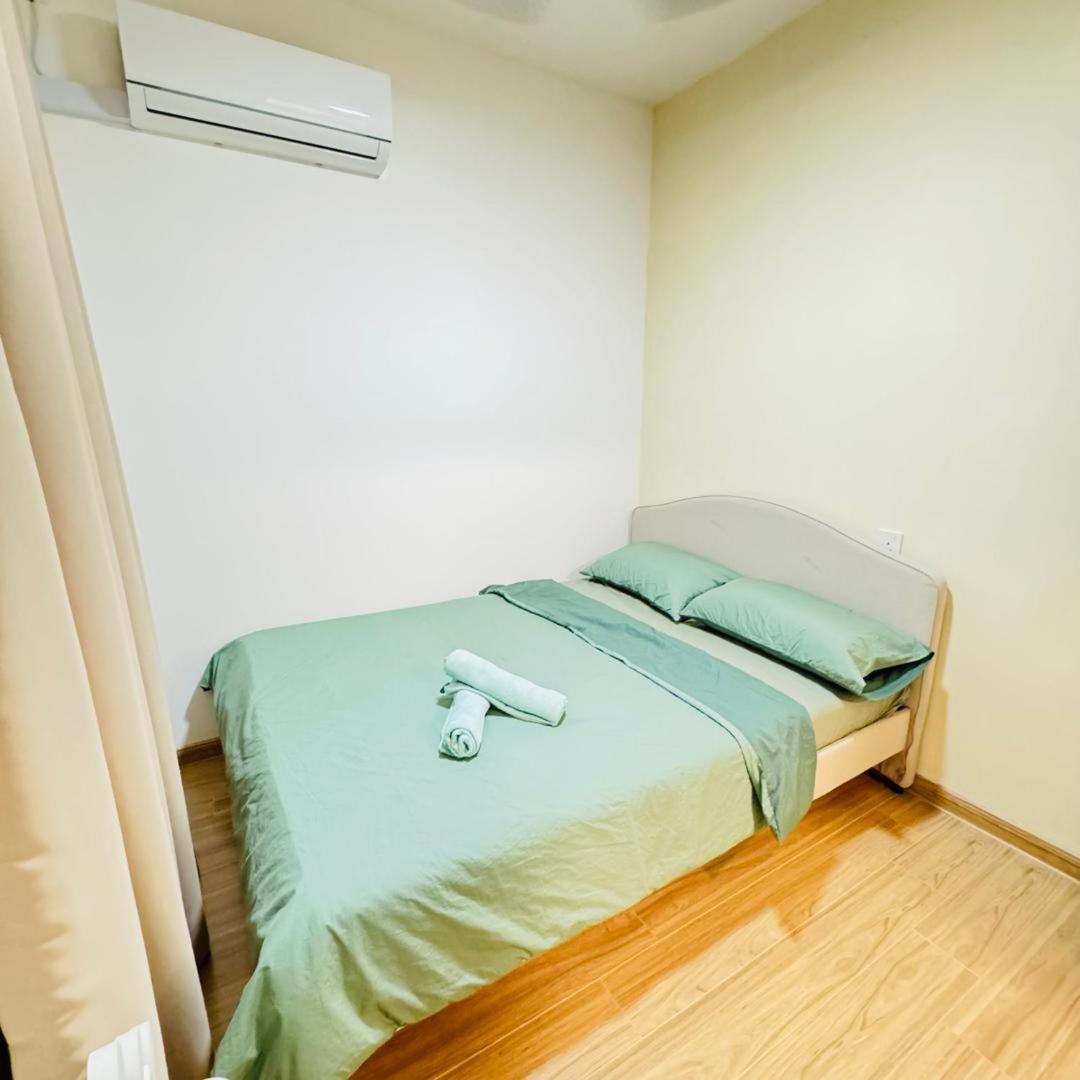 3bedroom forest city homestay