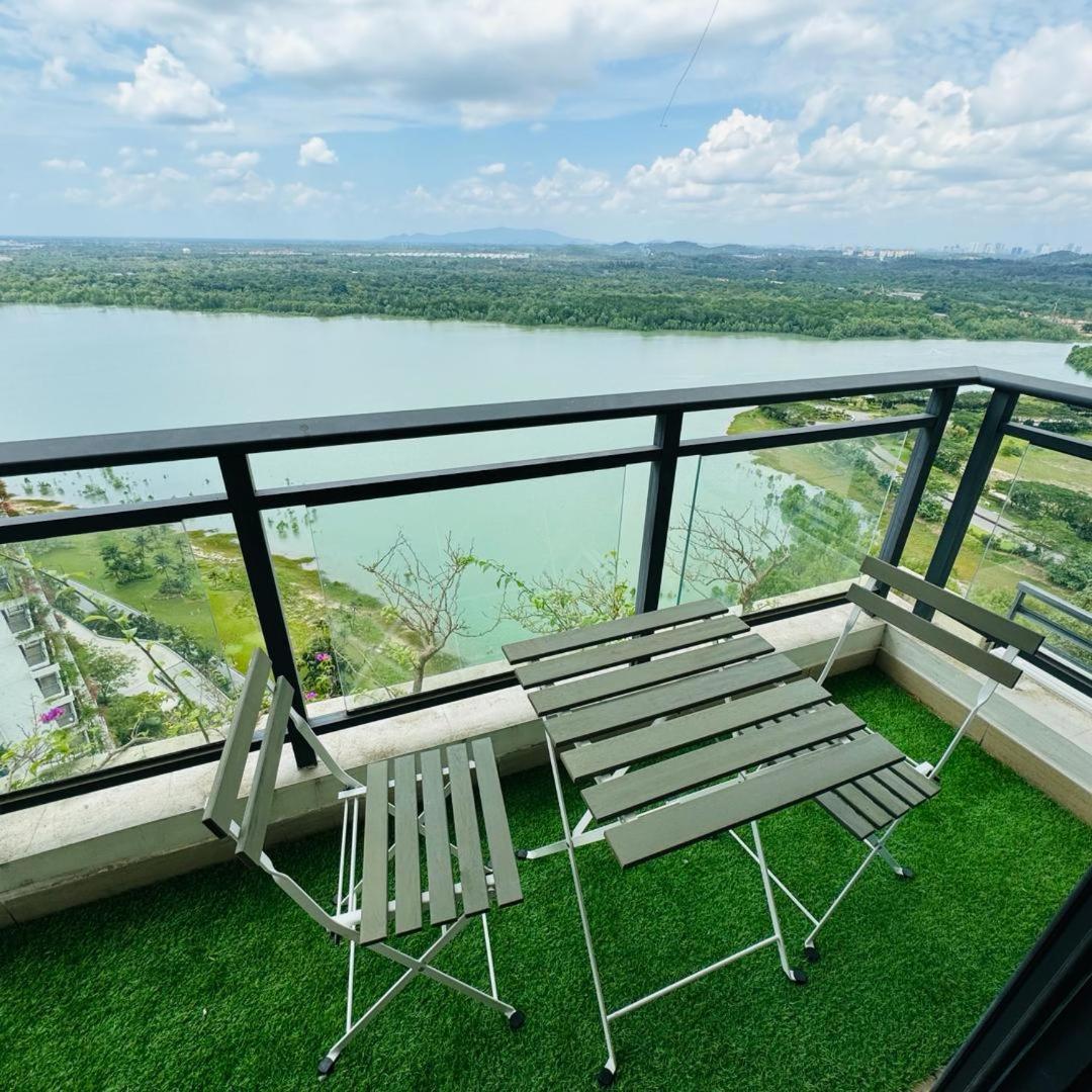 3bedroom forest city homestay